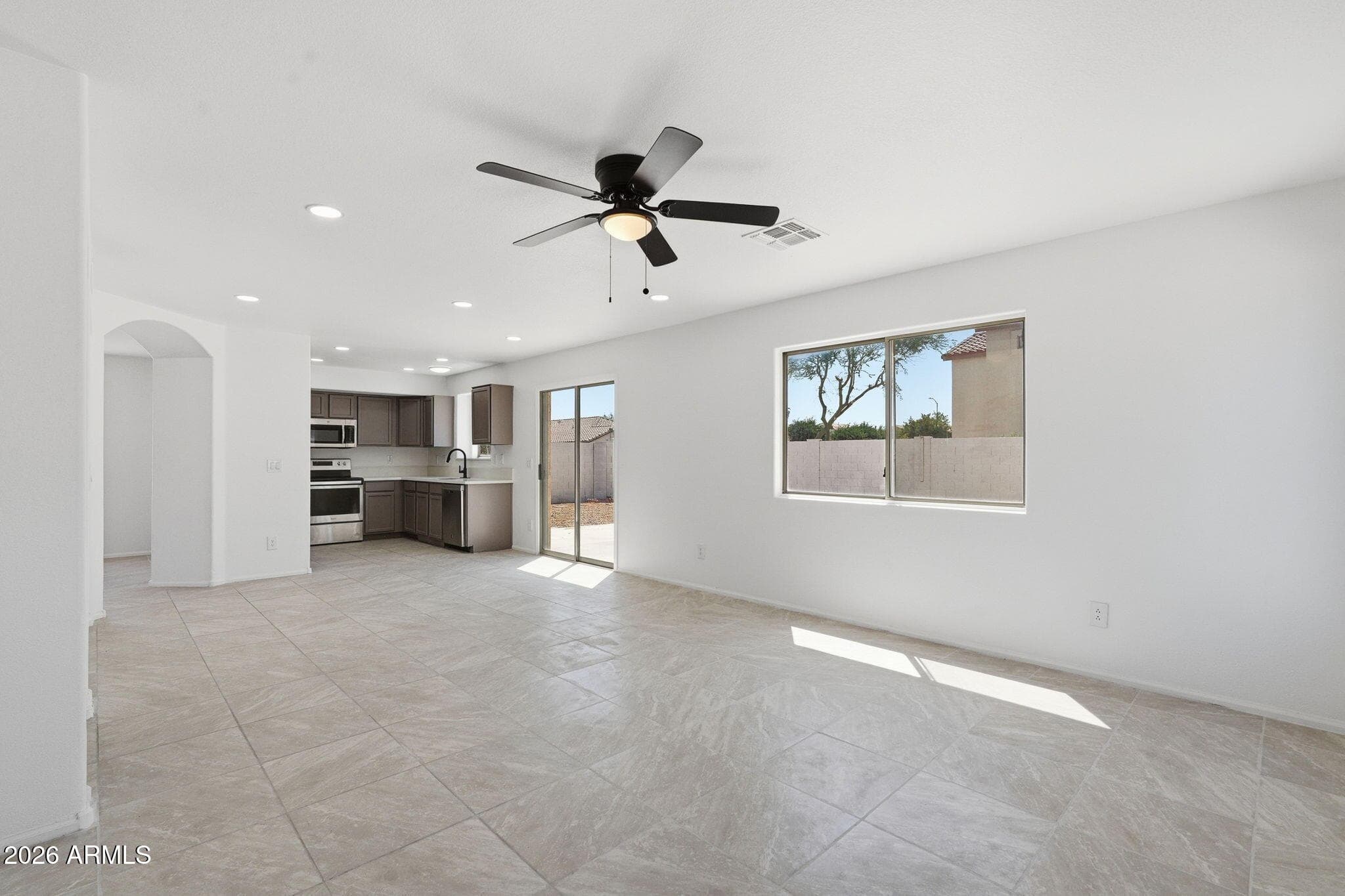 221 E INGLEWOOD Street, Mesa, AZ 85201 — photo 14 of 46