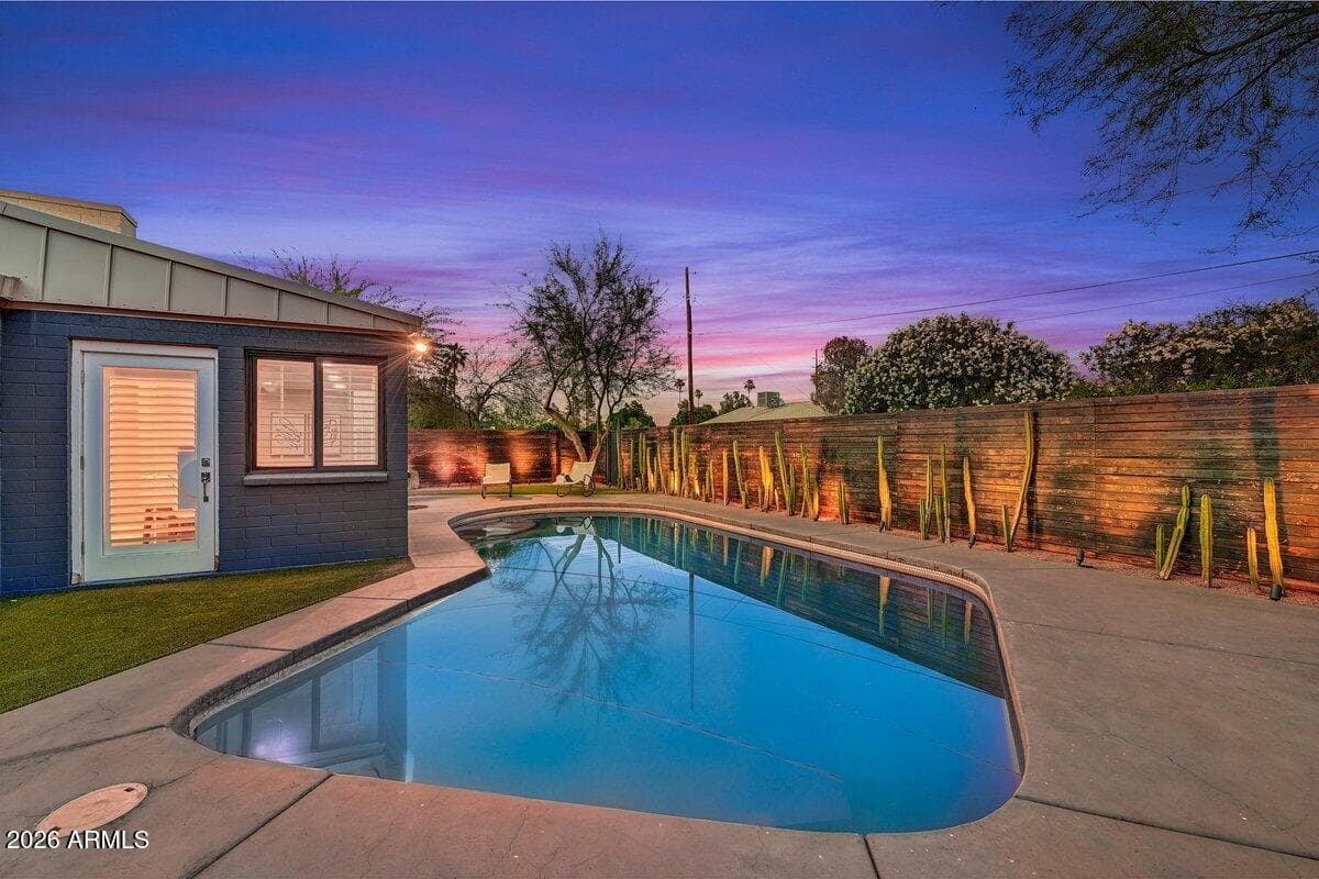 3307 S TERRACE Road, Tempe, AZ 85282 — photo 23 of 27