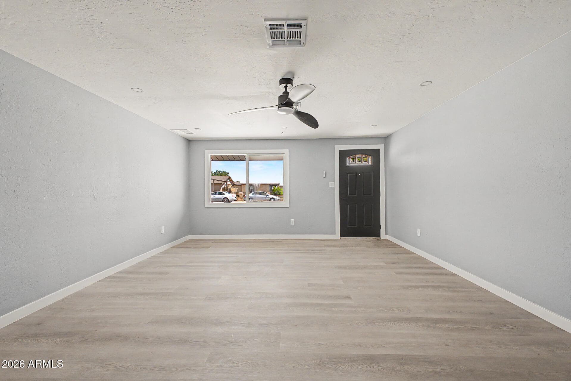 1632 N 55TH Drive, Phoenix, AZ 85035 — photo 12 of 36