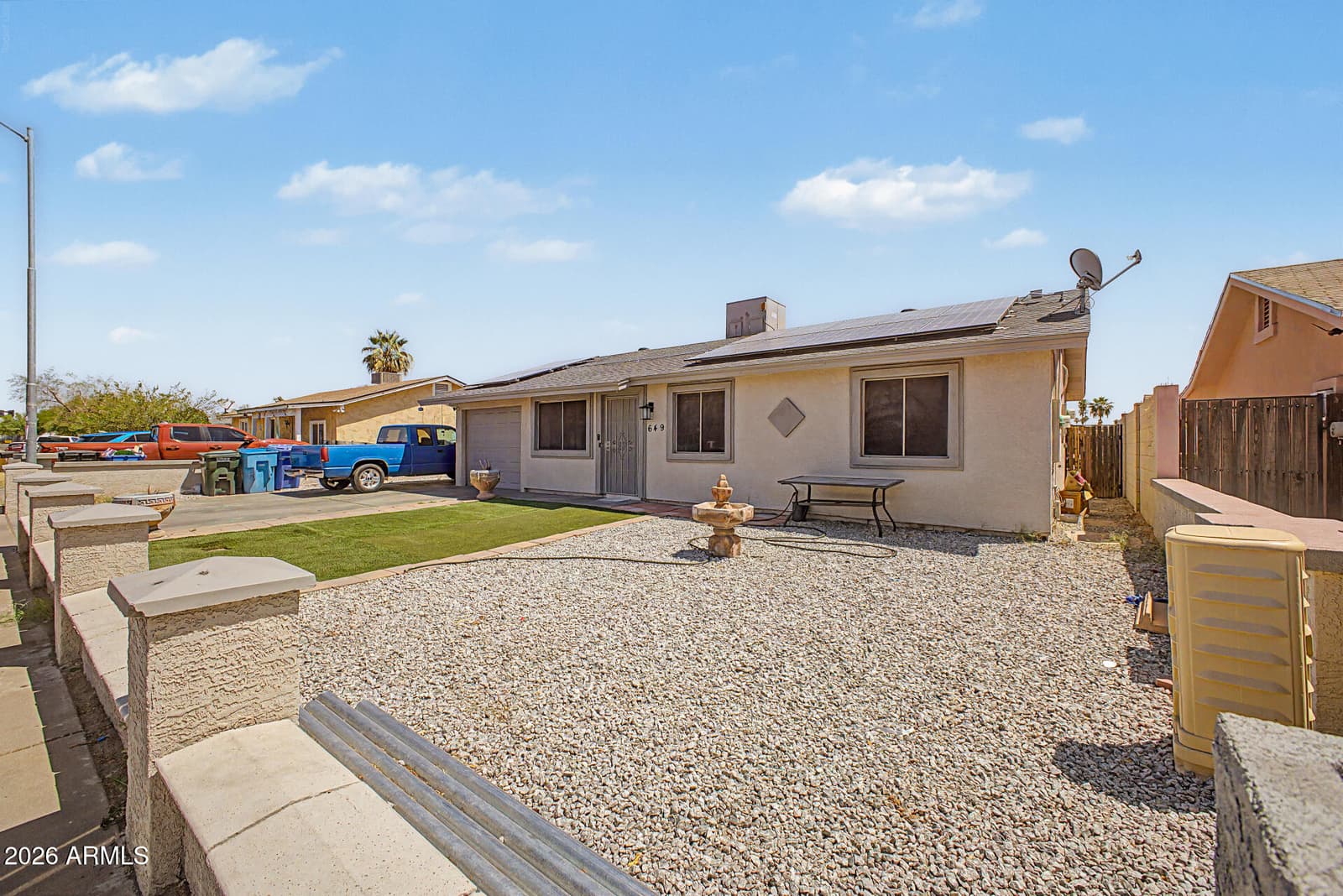 649 N 69TH Avenue, Phoenix, AZ 85043 — photo 3 of 39