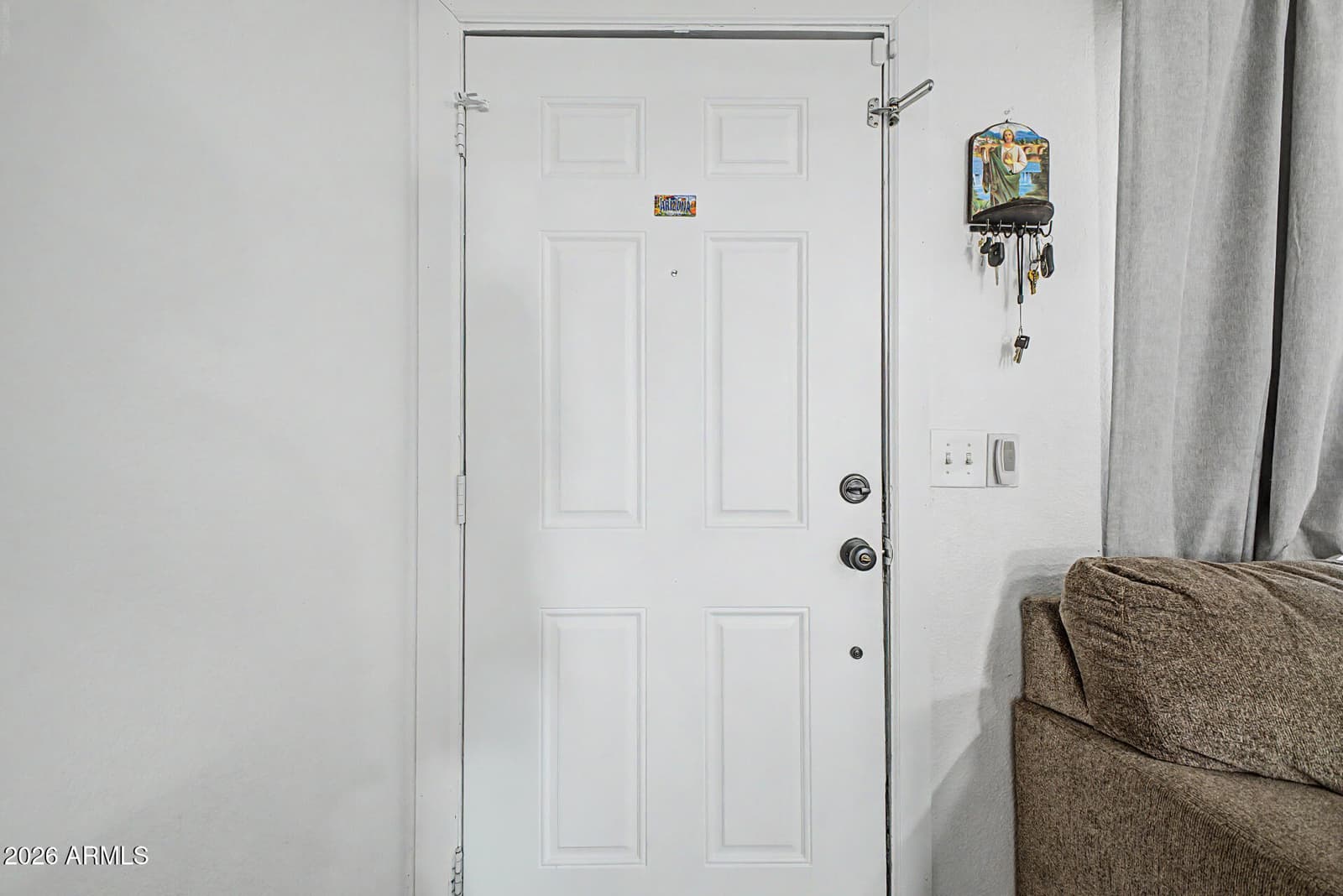 649 N 69TH Avenue, Phoenix, AZ 85043 — photo 5 of 39