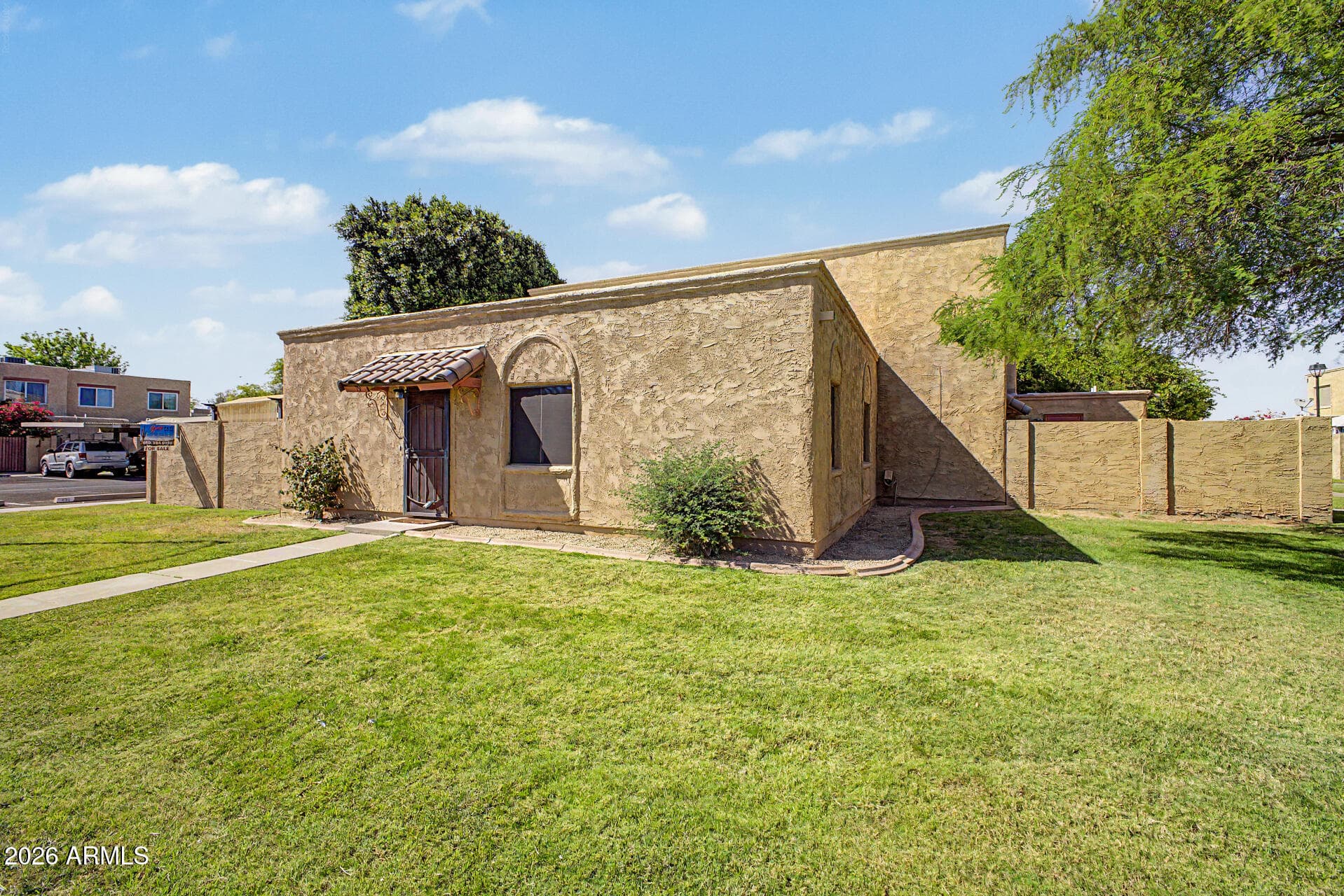 948 S ALMA SCHOOL Road 79, Mesa, AZ 85210 — photo 3 of 32