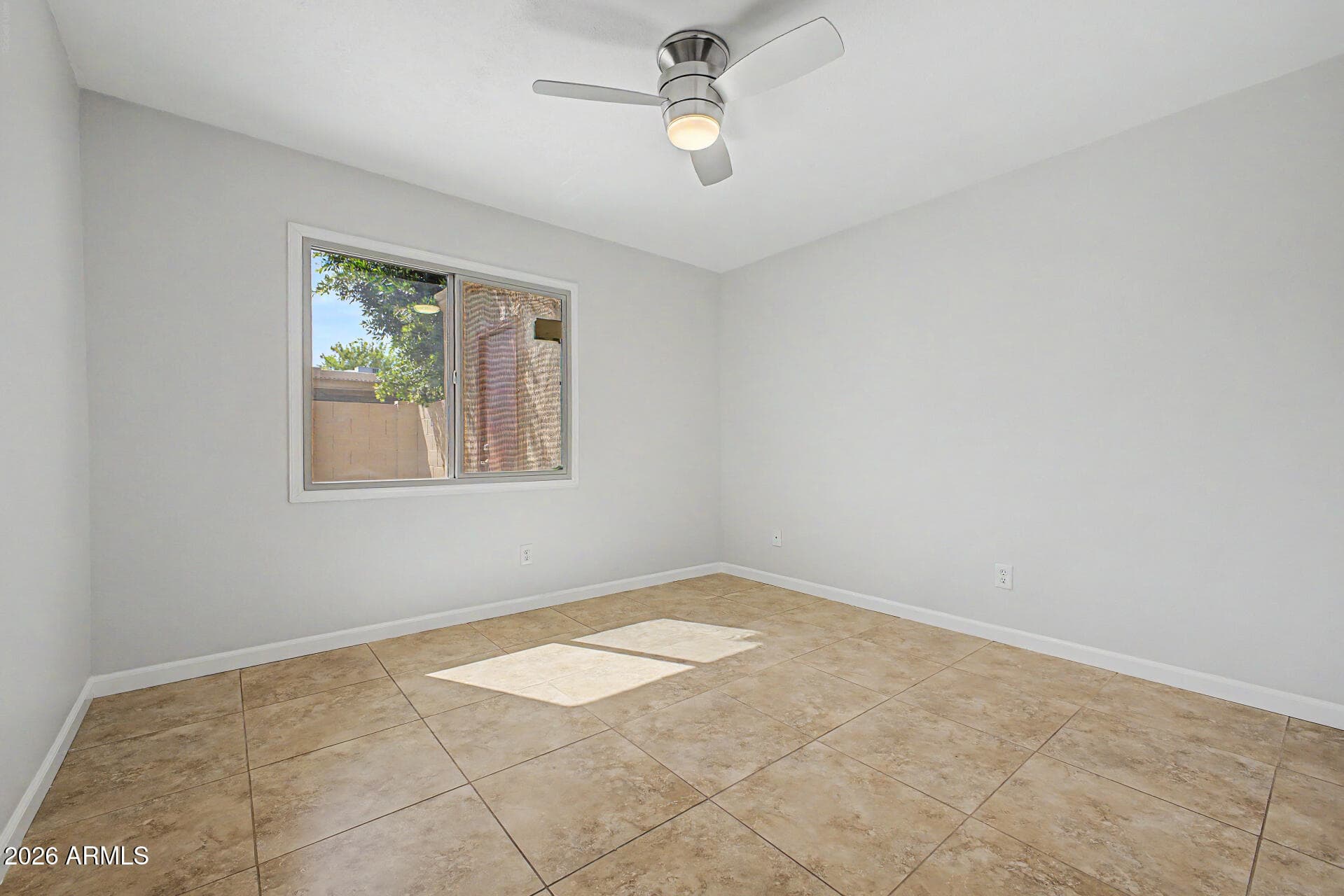 948 S ALMA SCHOOL Road 79, Mesa, AZ 85210 — photo 16 of 32
