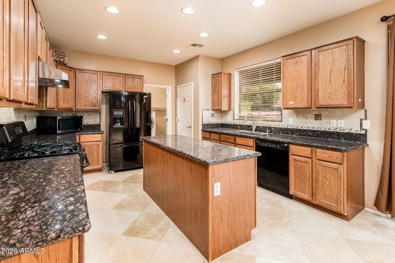 16026 W MOHAVE Street, Goodyear, AZ 85338 — photo 21 of 66