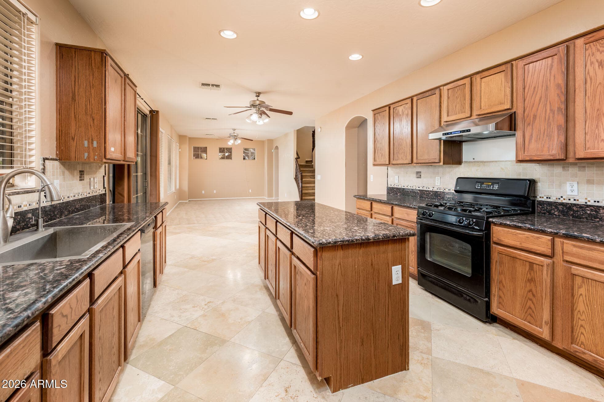 16026 W MOHAVE Street, Goodyear, AZ 85338 — photo 23 of 66