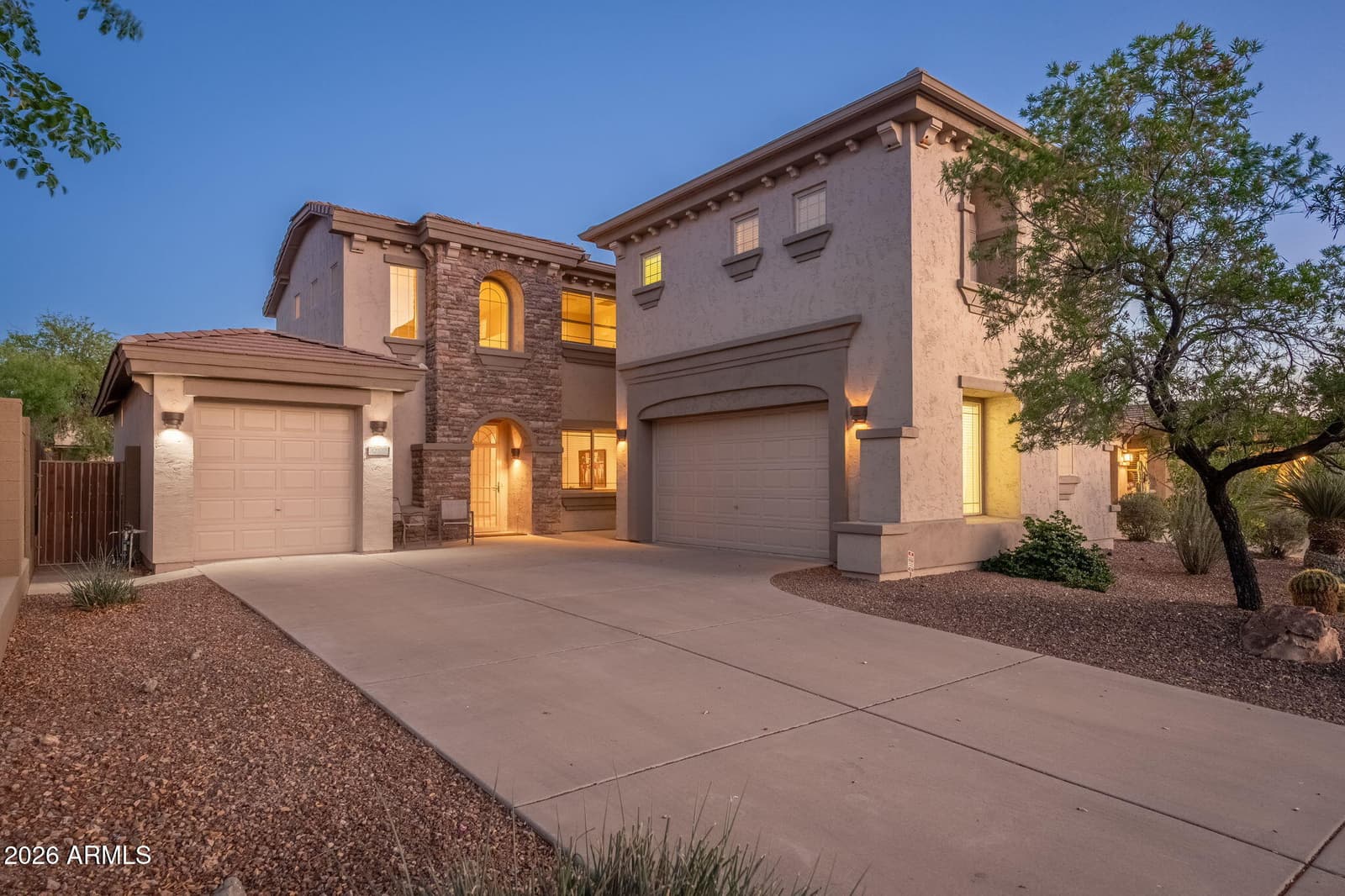 42727 N COURAGE Trail, Anthem, AZ 85086 — photo 9 of 83