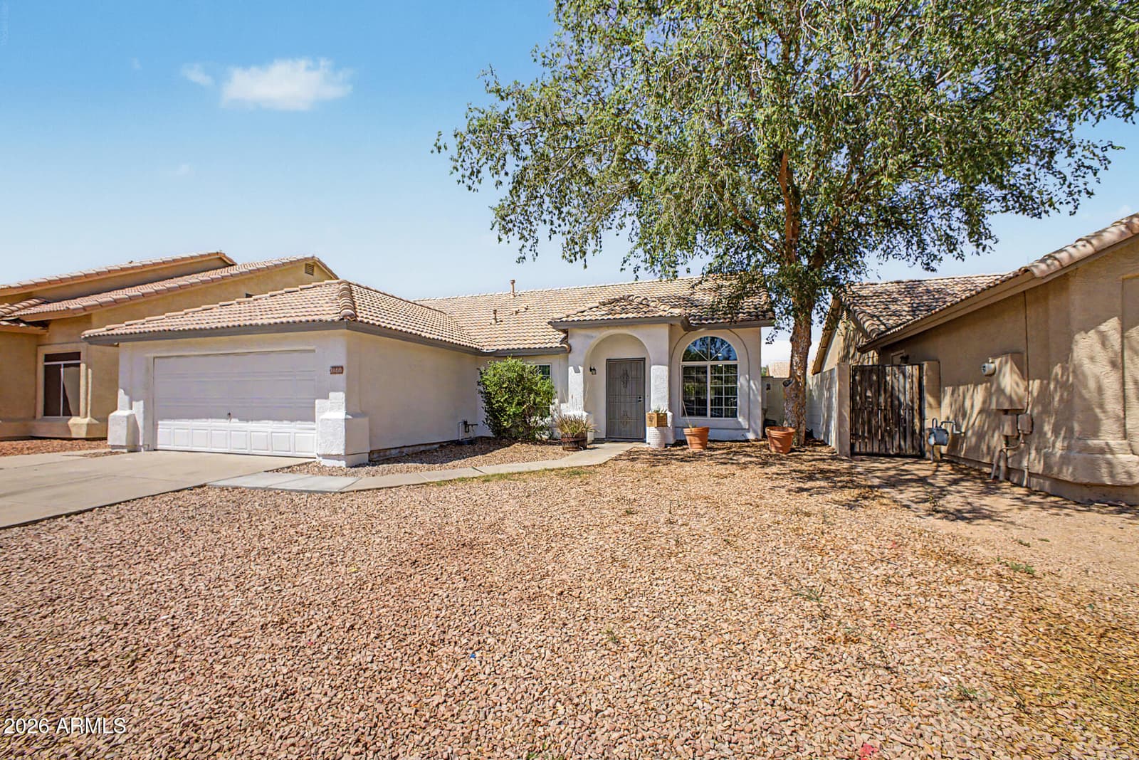 1460 W GAIL Drive, Chandler, AZ 85224 — photo 4 of 26