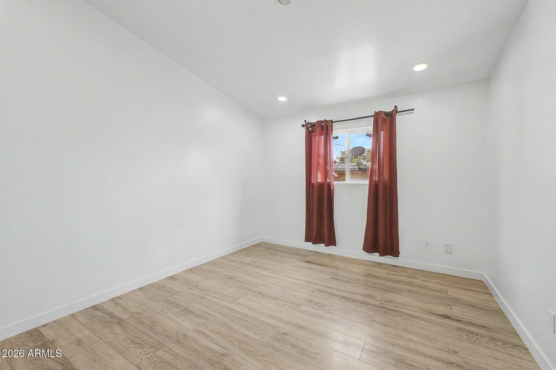 6420 W VAN BUREN Street B4, Phoenix, AZ 85043 — photo 13 of 28