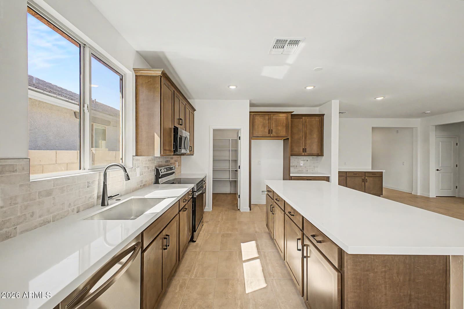 18347 W Villa Chula Lane, Surprise, AZ 85387 — photo 14 of 36