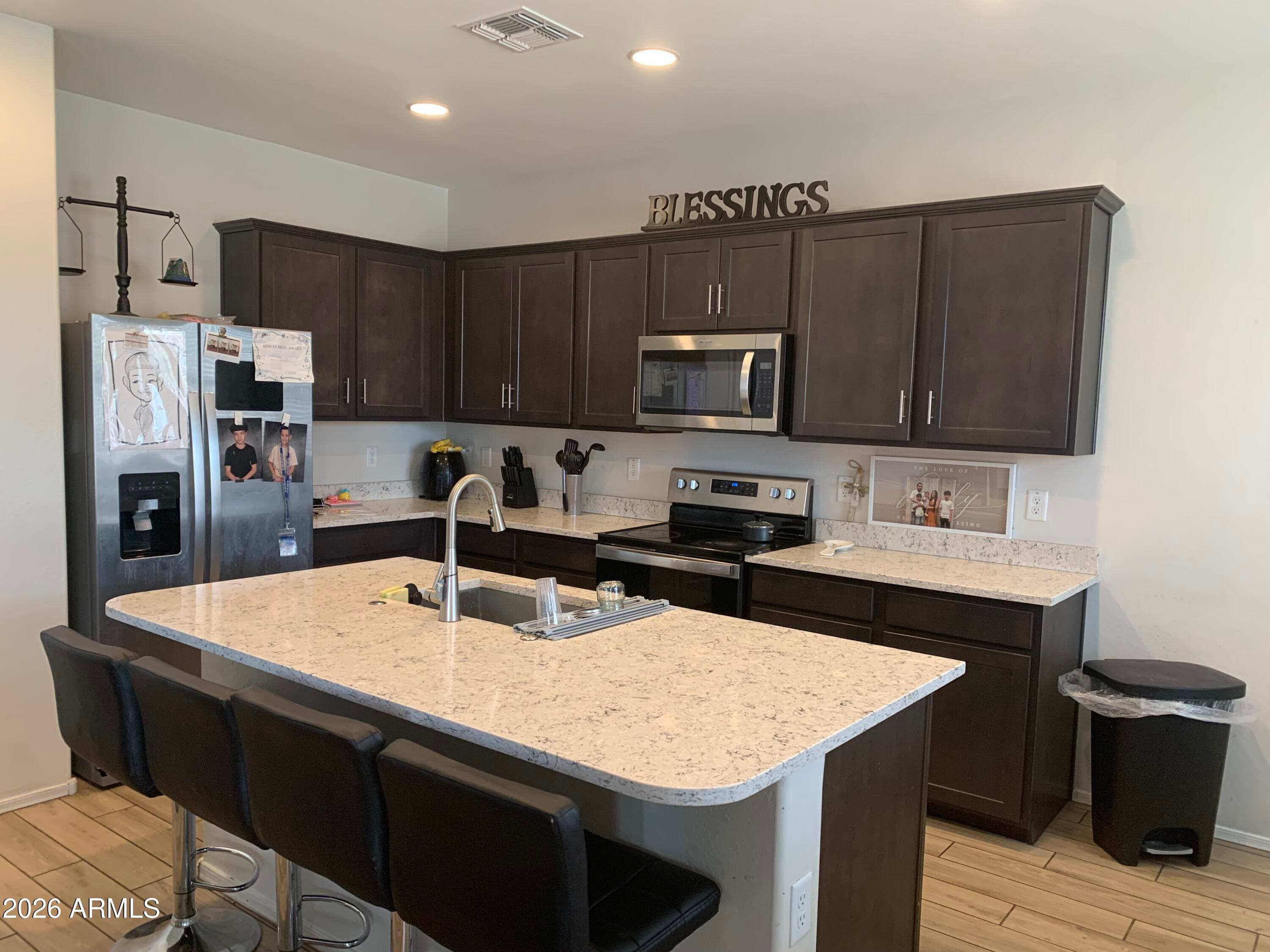 4521 S 103RD Drive, Tolleson, AZ 85353 — photo 5 of 13