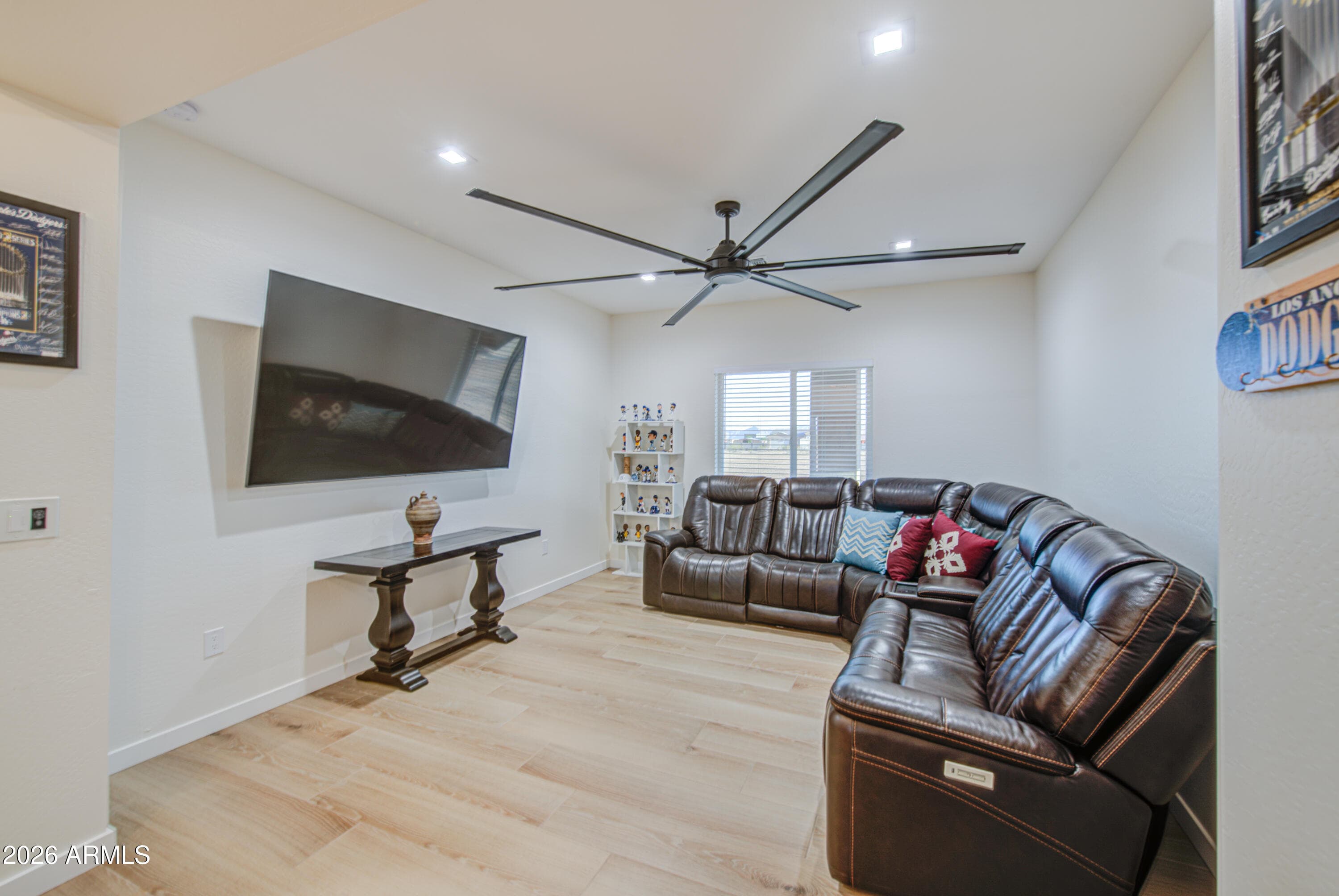 25037 W CHAPAROSA Way, Wittmann, AZ 85361 — photo 8 of 48