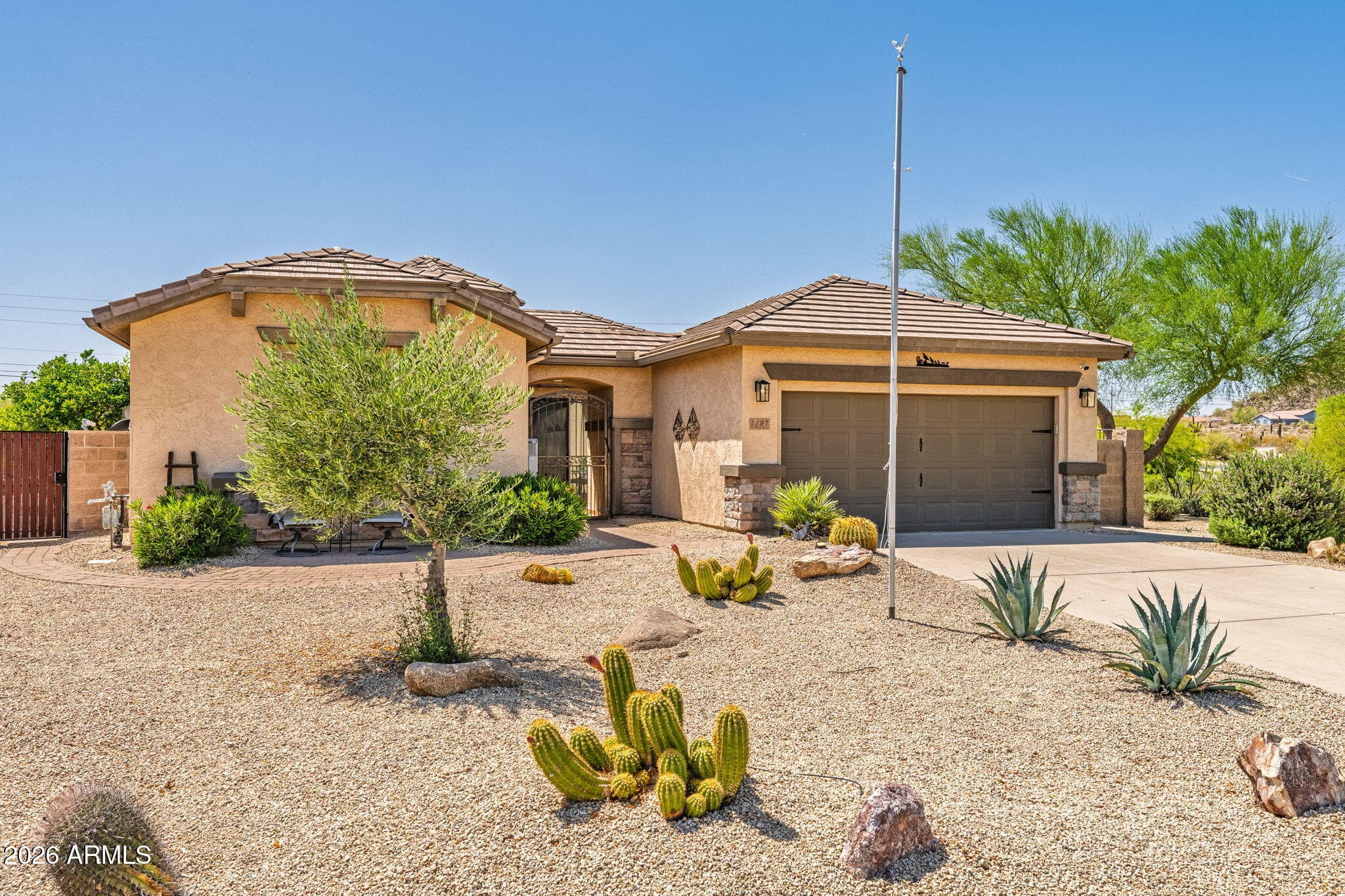 1197 W DESERT LILY Drive, San Tan Valley, AZ 85143 — photo 1 of 54