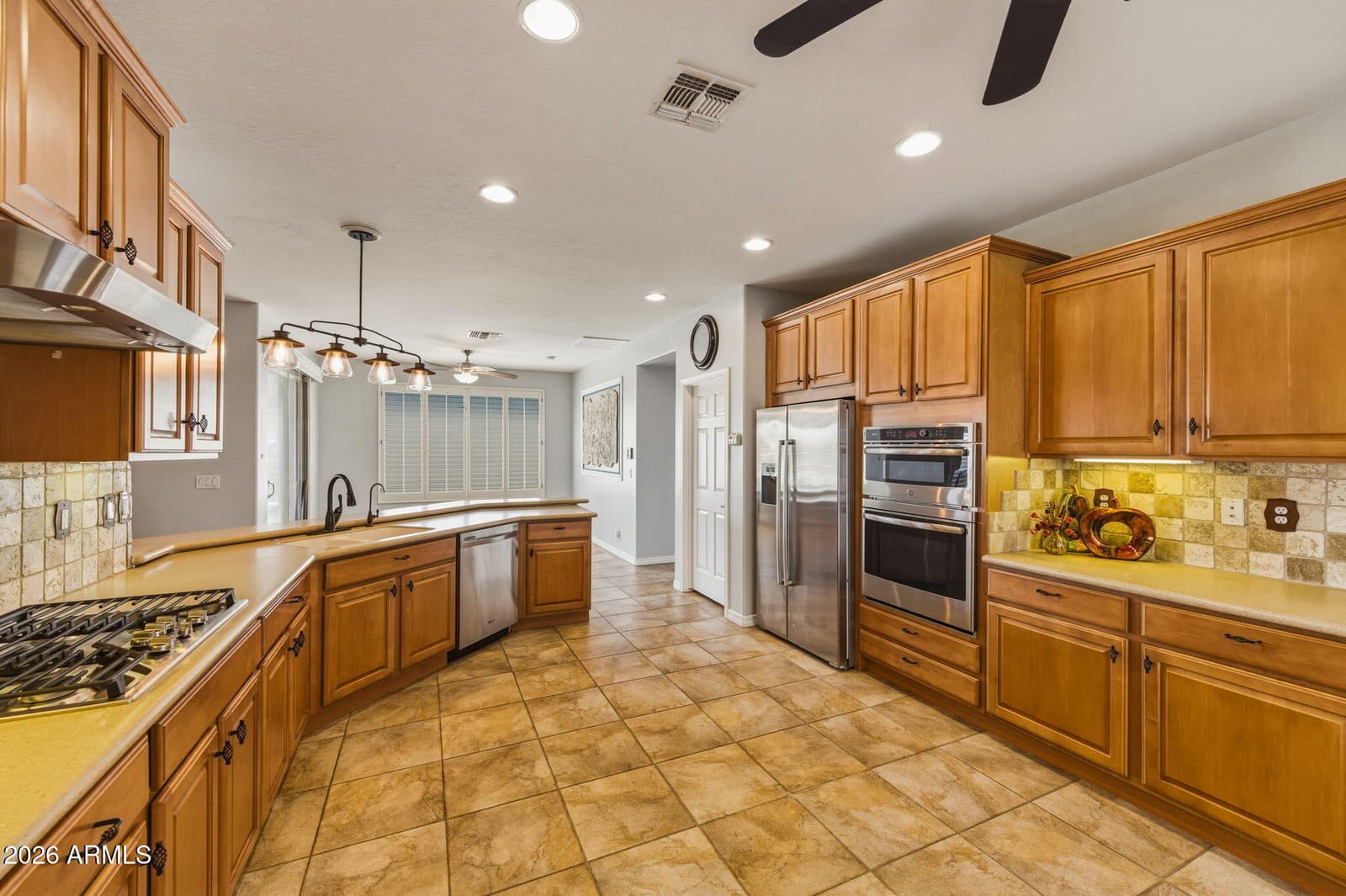 1197 W DESERT LILY Drive, San Tan Valley, AZ 85143 — photo 16 of 54