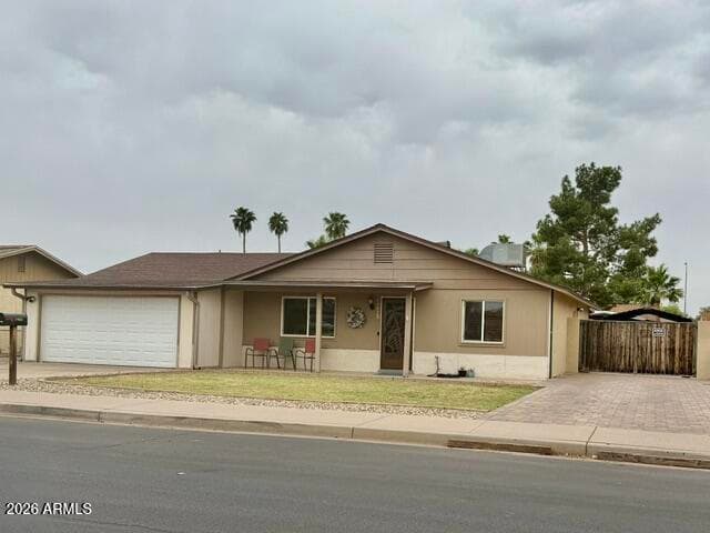 11420 N 57th Avenue N, Glendale, AZ 85304 — photo 3 of 19