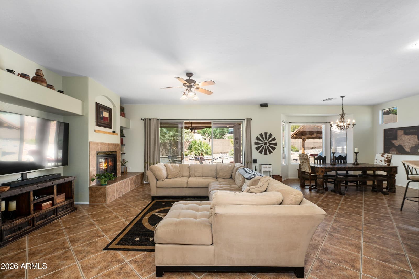 6358 S VISTA POINT Circle, Gold Canyon, AZ 85118 — photo 10 of 71