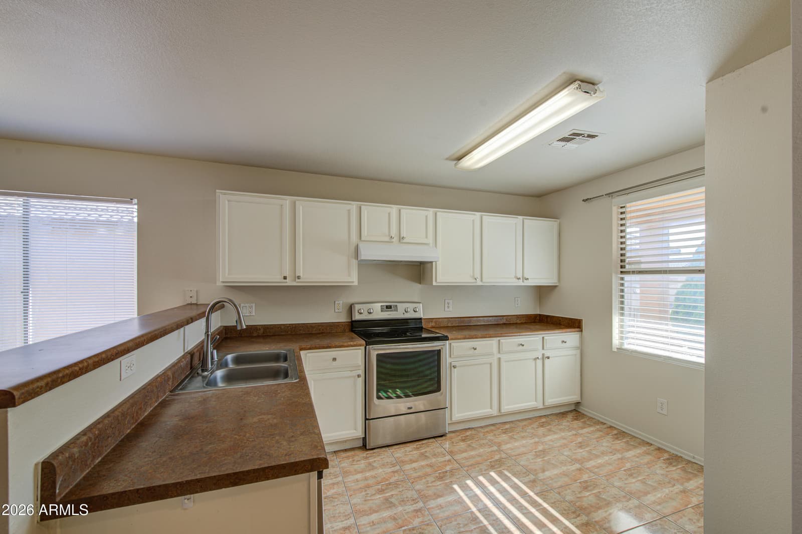 16735 N 113TH Avenue, Surprise, AZ 85378 — photo 12 of 34