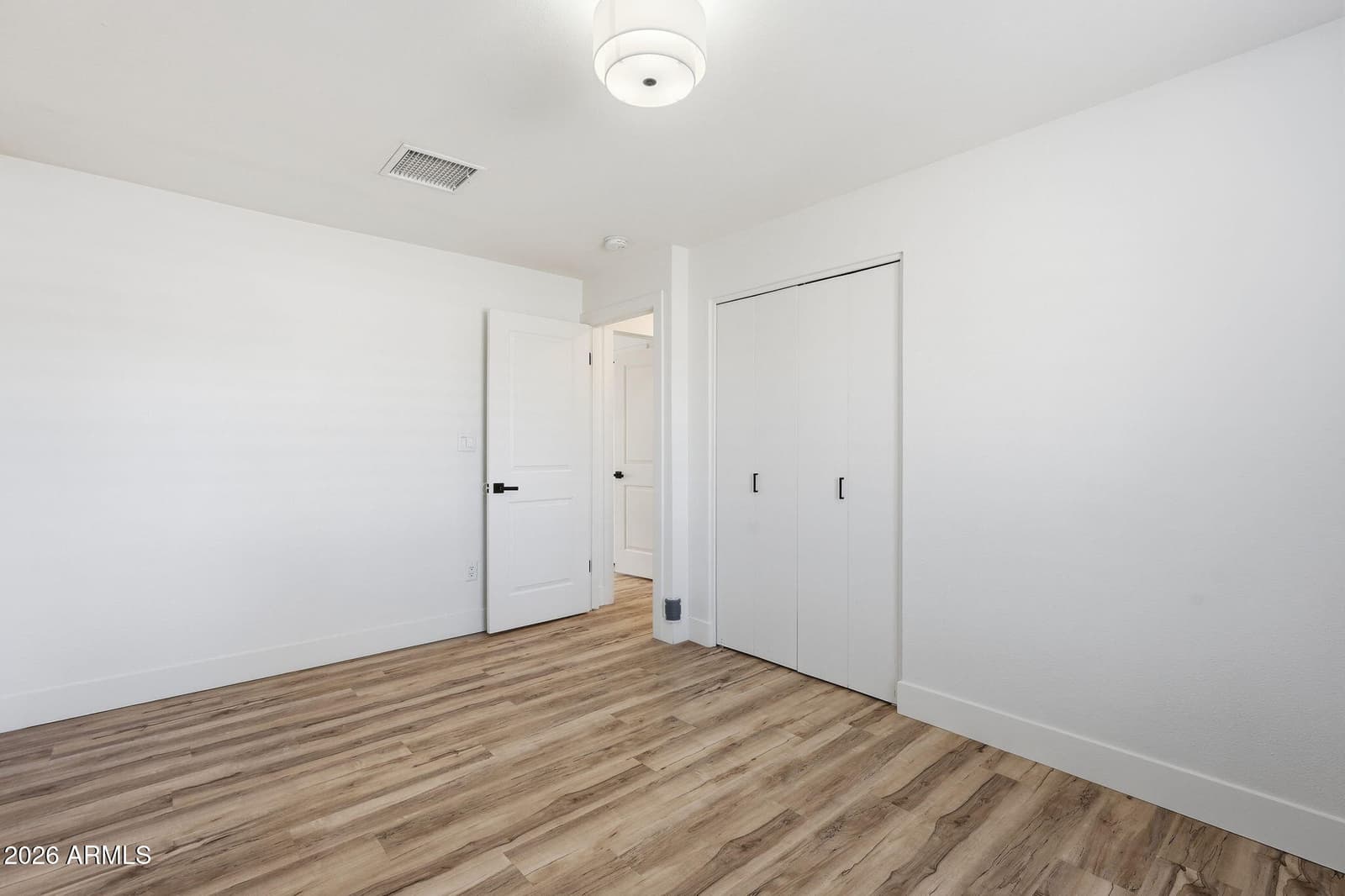 11608 N 32ND Place, Phoenix, AZ 85028 — photo 22 of 30