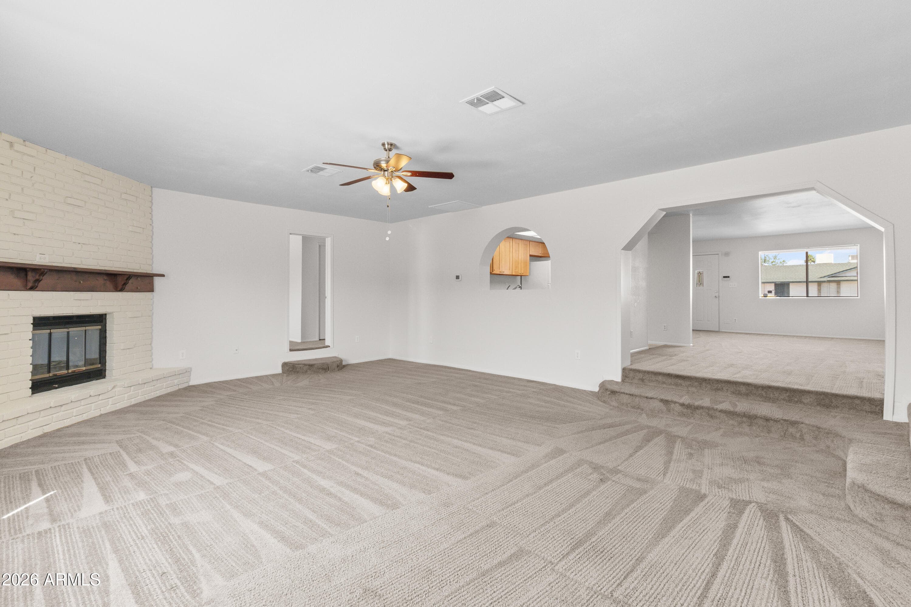 8825 W ROMA Avenue, Phoenix, AZ 85037 — photo 11 of 21