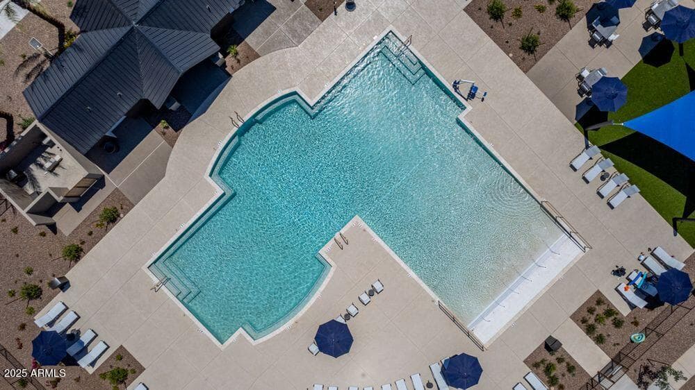 17629 W SOLANO Drive, Litchfield Park, AZ 85340 — photo 8 of 19
