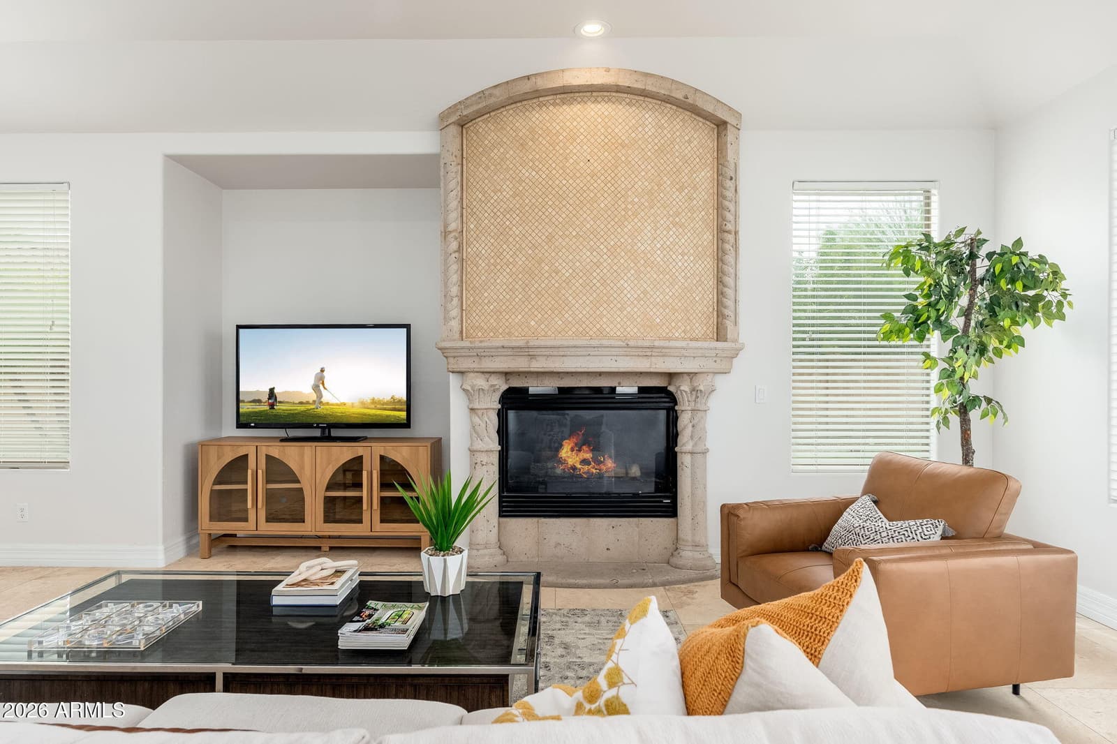 3817 E TRACKER Trail, Phoenix, AZ 85050 — photo 10 of 73