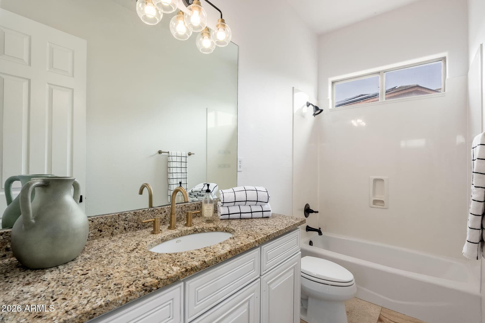 3817 E TRACKER Trail, Phoenix, AZ 85050 — photo 22 of 73