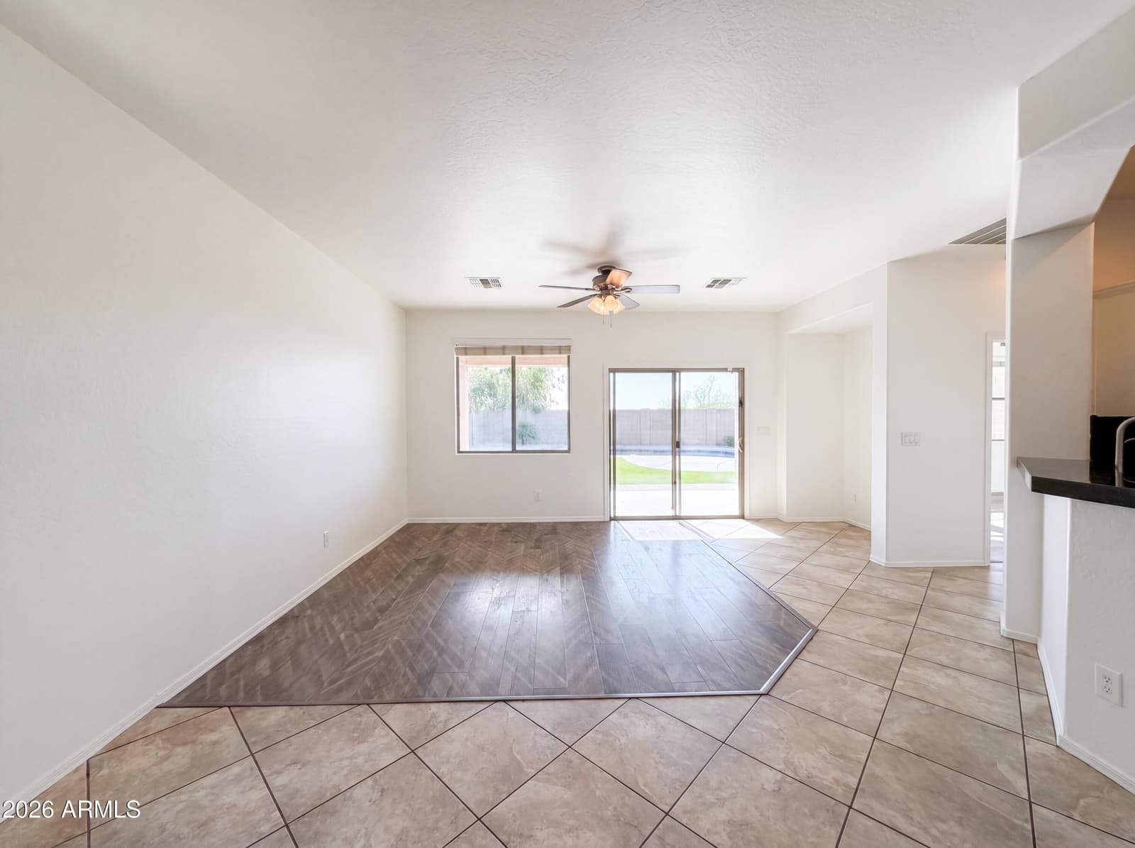 38034 N HUDSON Trail, Anthem, AZ 85086 — photo 3 of 26