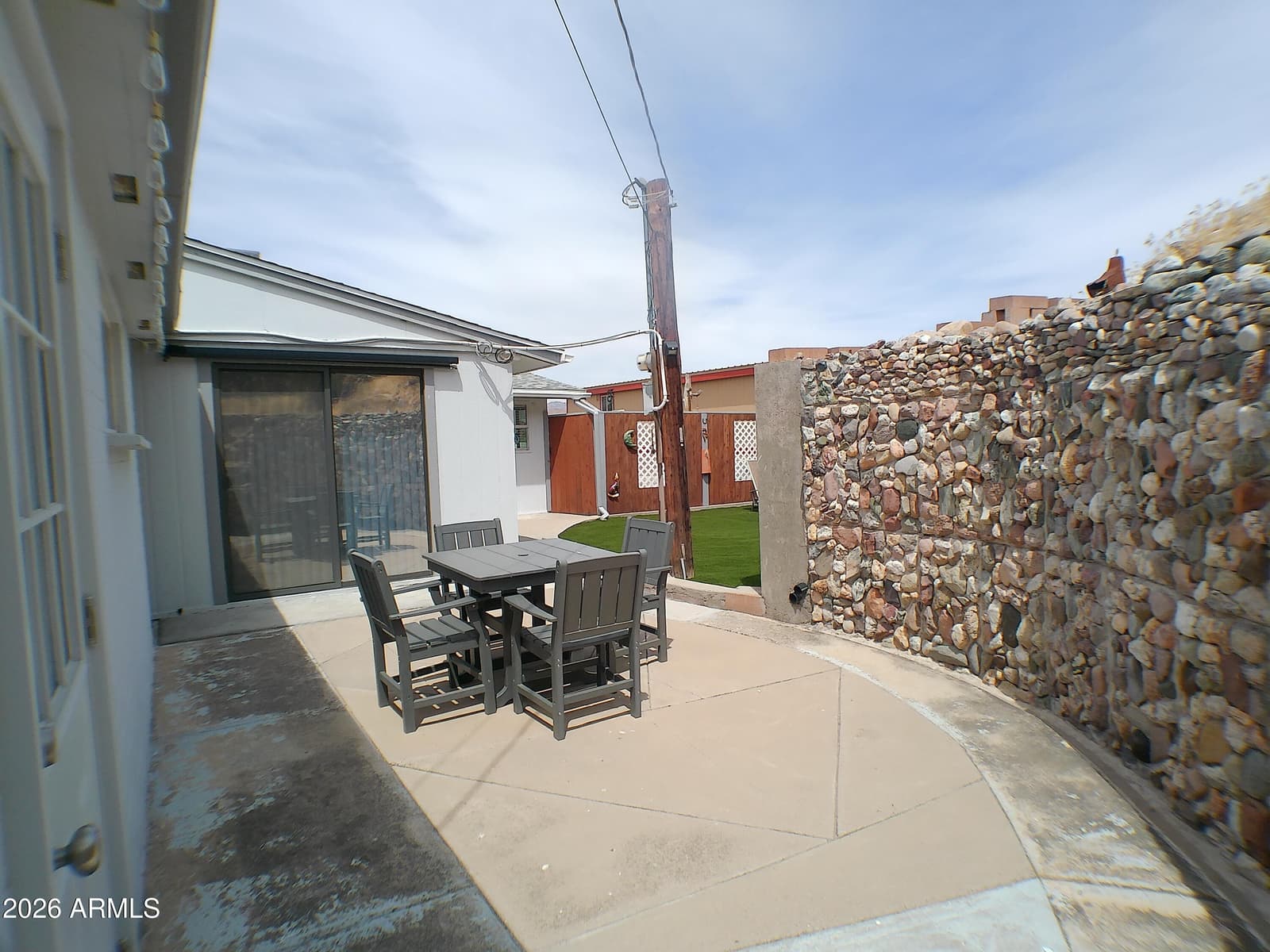 41 W MORRIS Drive, Queen Valley, AZ 85118 — photo 4 of 24