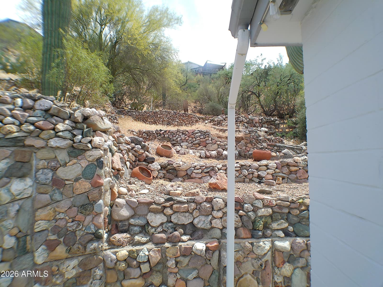 41 W MORRIS Drive, Queen Valley, AZ 85118 — photo 7 of 24