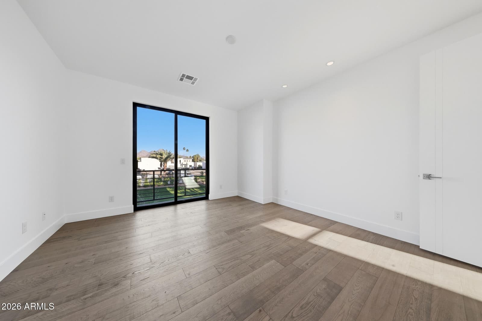 100 W Northern Avenue 15, Phoenix, AZ 85021 — photo 25 of 33