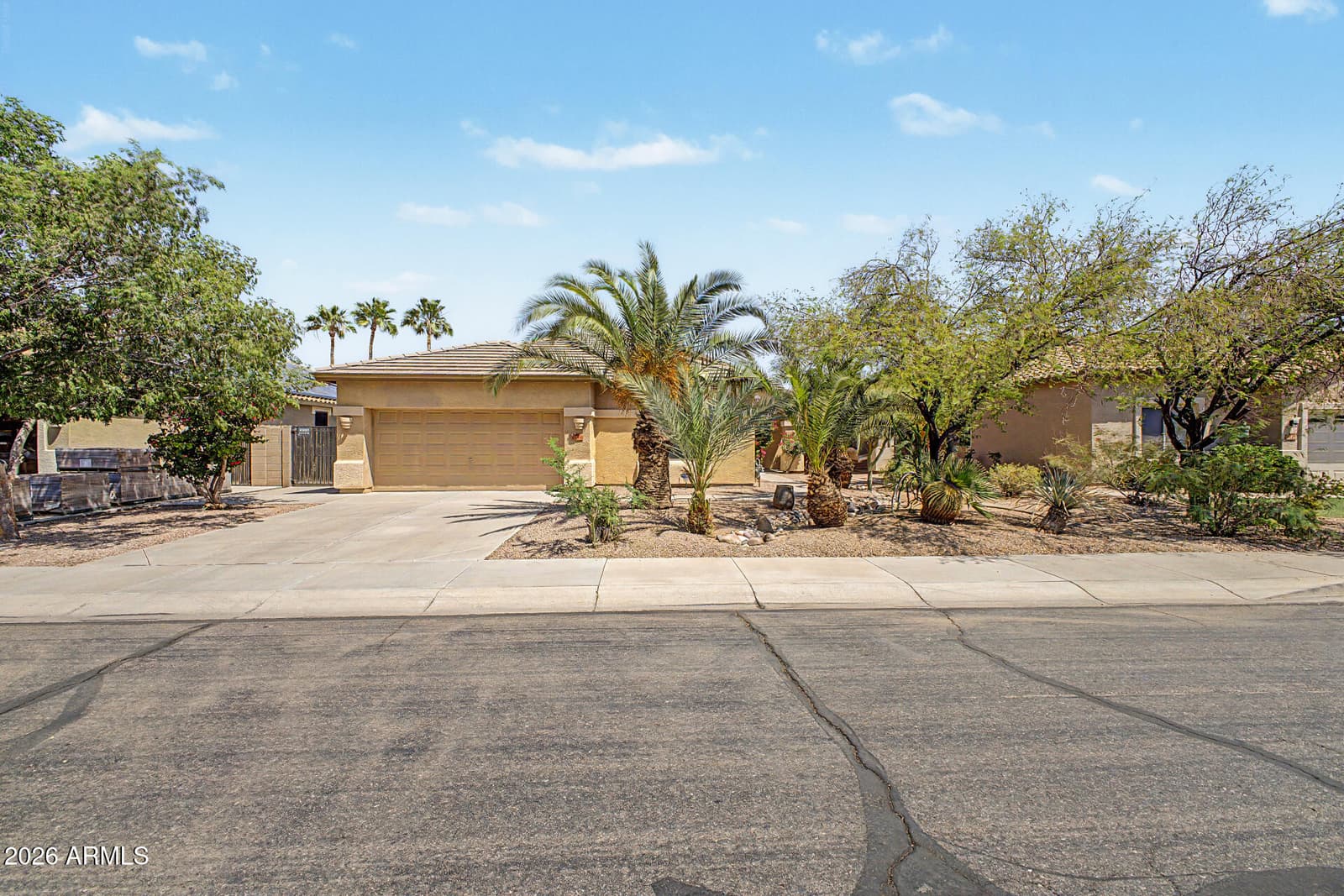 6131 S TOPAZ Place, Chandler, AZ 85249 — photo 5 of 33
