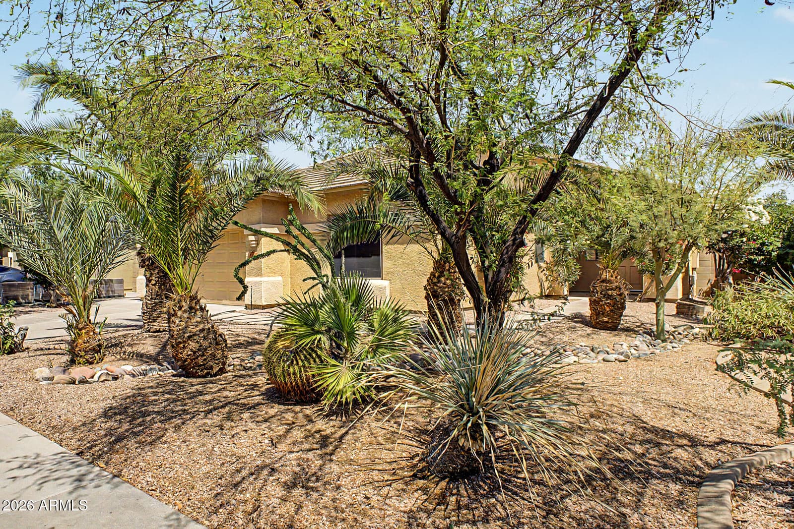 6131 S TOPAZ Place, Chandler, AZ 85249 — photo 9 of 33