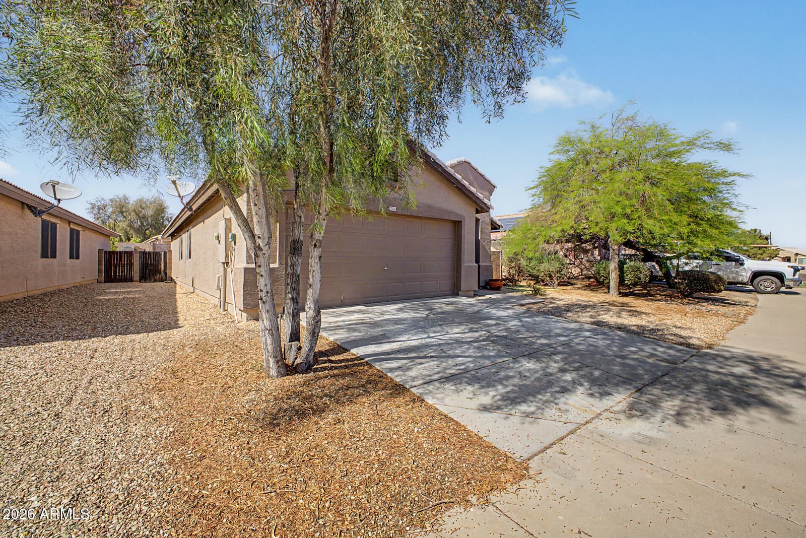 17236 W DURANGO Street, Goodyear, AZ 85338 — photo 2 of 14