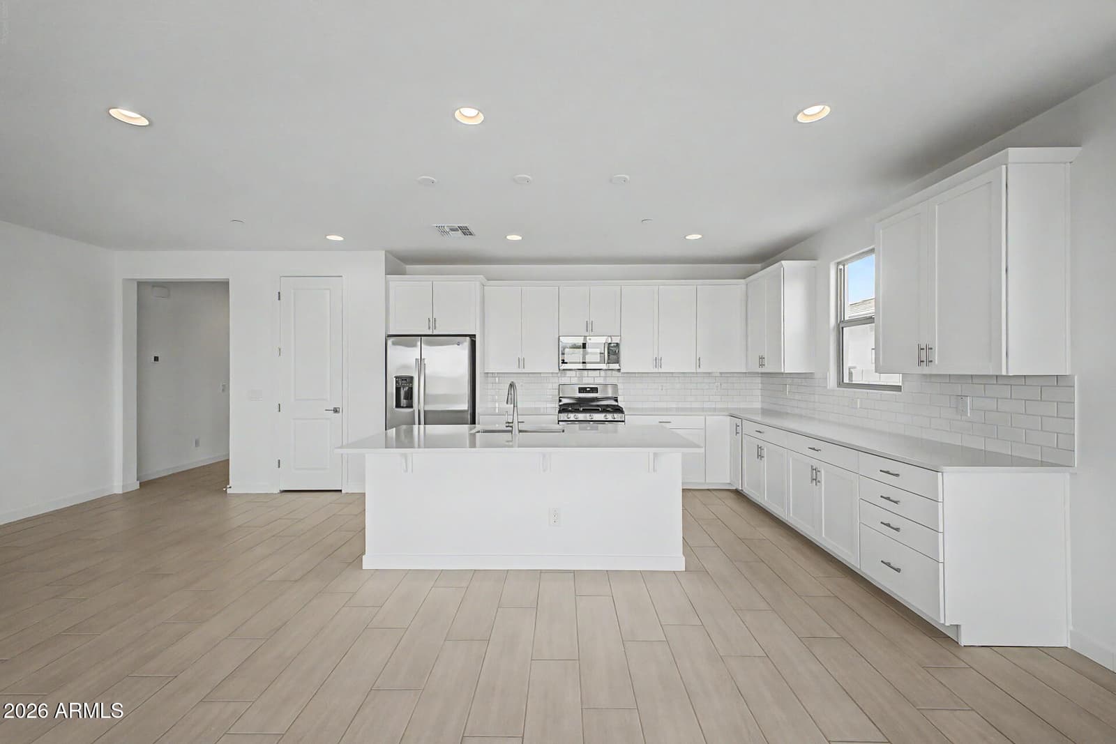 29527 N 135TH Lane, Peoria, AZ 85383 — photo 2 of 30