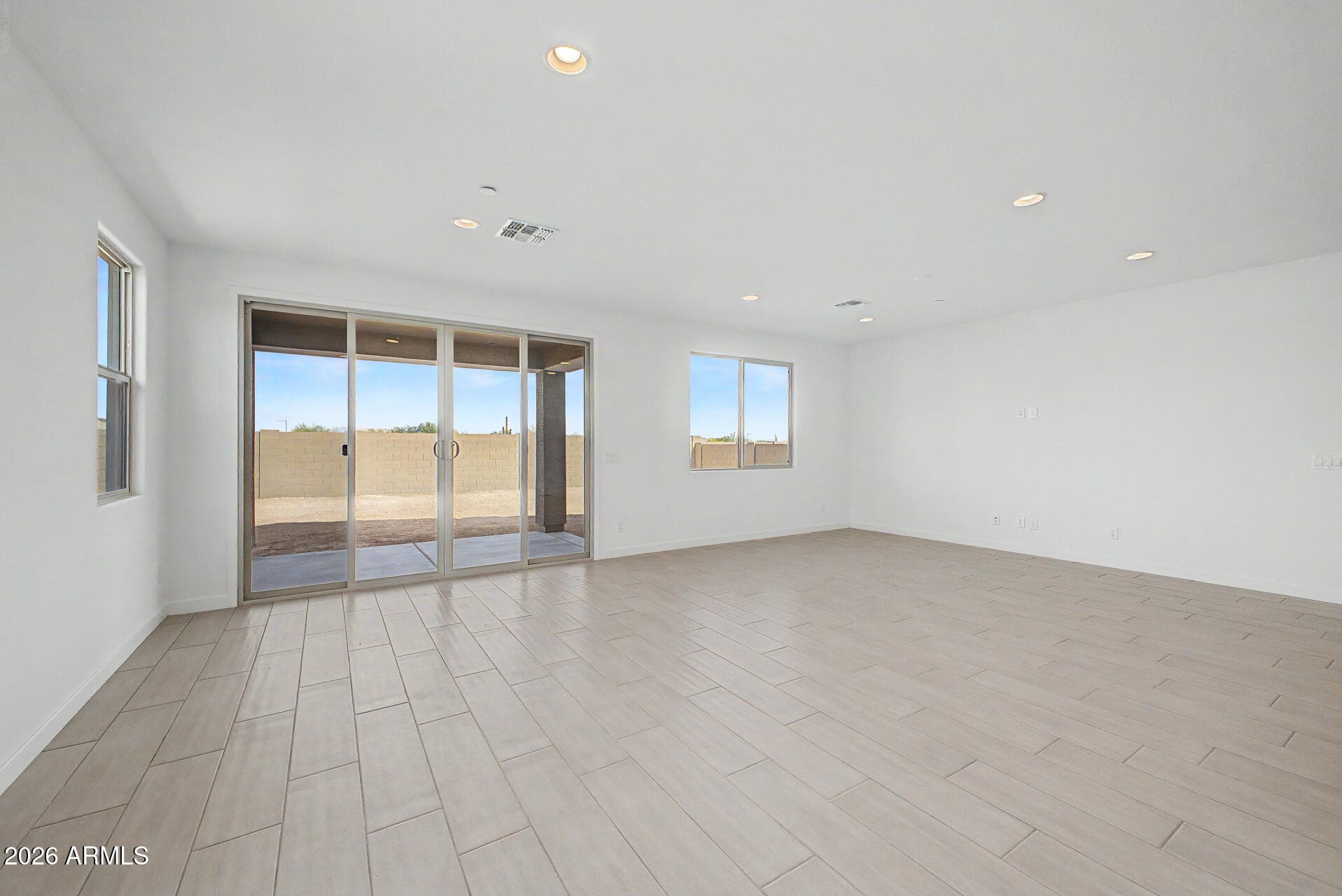 29527 N 135TH Lane, Peoria, AZ 85383 — photo 7 of 30