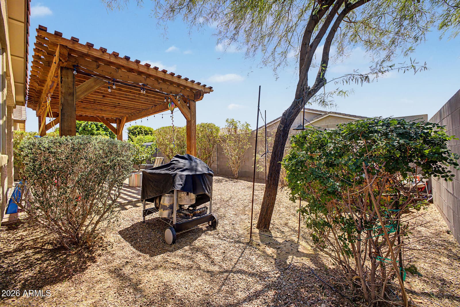 12265 W HIDE Trail, Peoria, AZ 85383 — photo 26 of 31