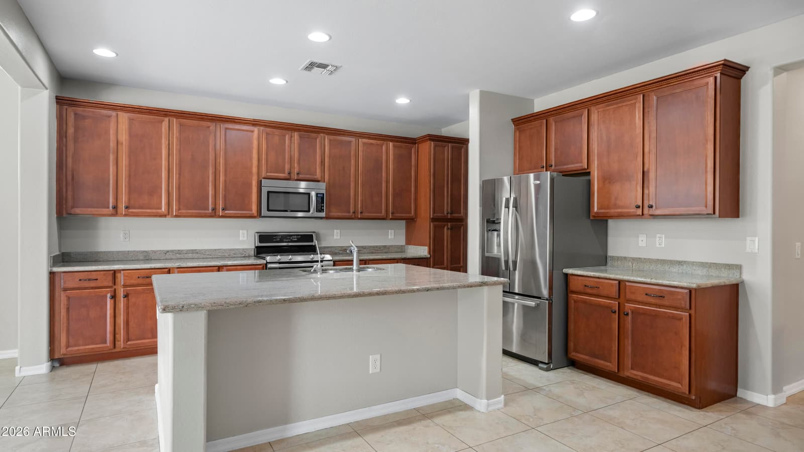 16159 W GRANADA Road, Goodyear, AZ 85395 — photo 11 of 41