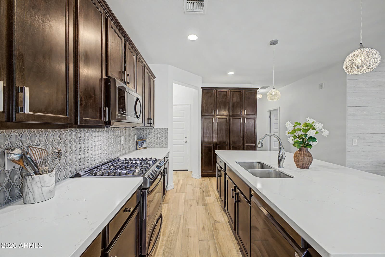12265 W HIDE Trail, Peoria, AZ 85383 — photo 12 of 31