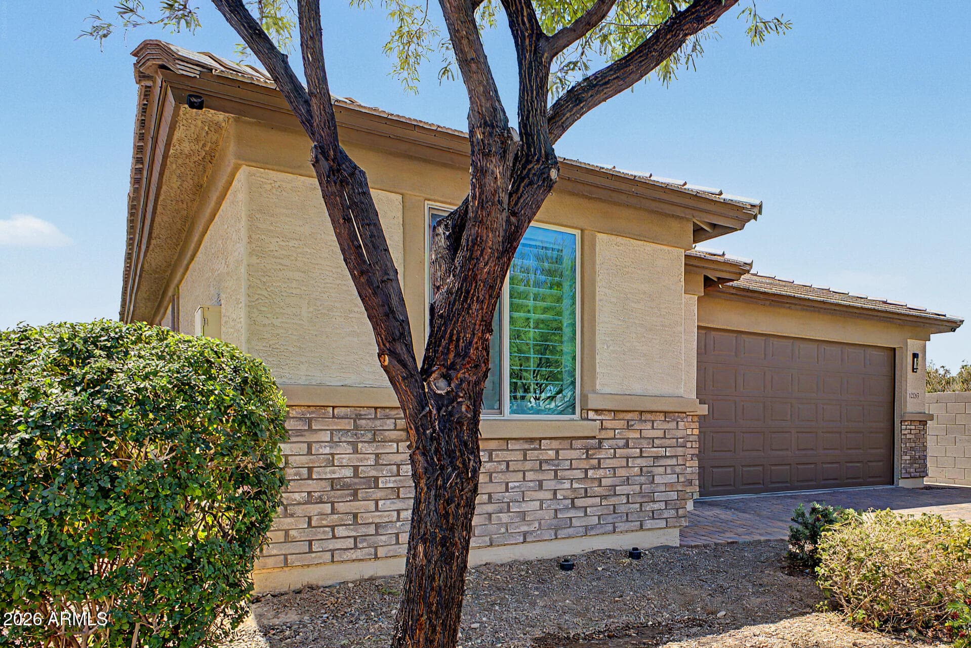 12265 W HIDE Trail, Peoria, AZ 85383 — photo 4 of 31