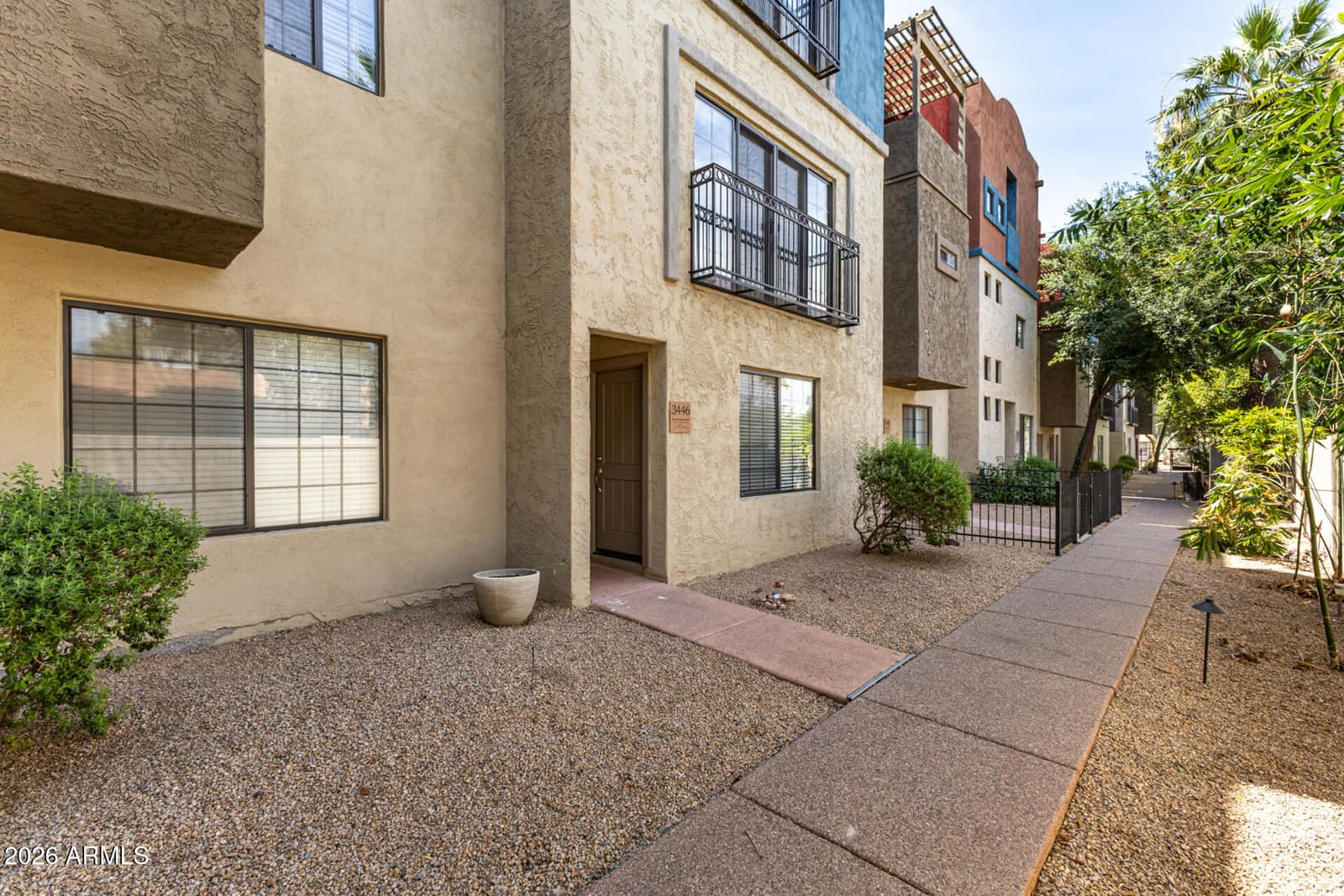 3446 E AVALON Drive, Phoenix, AZ 85018 — photo 3 of 14