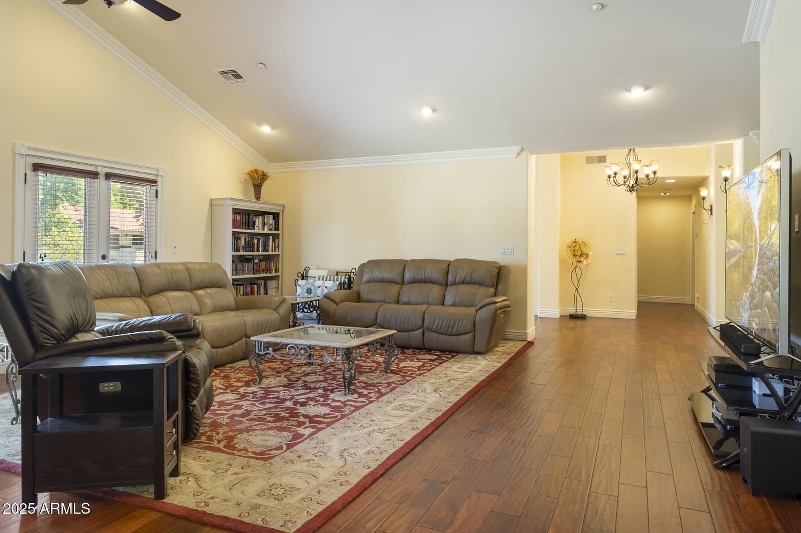 229 W VISTA Avenue, Phoenix, AZ 85021 — photo 18 of 112