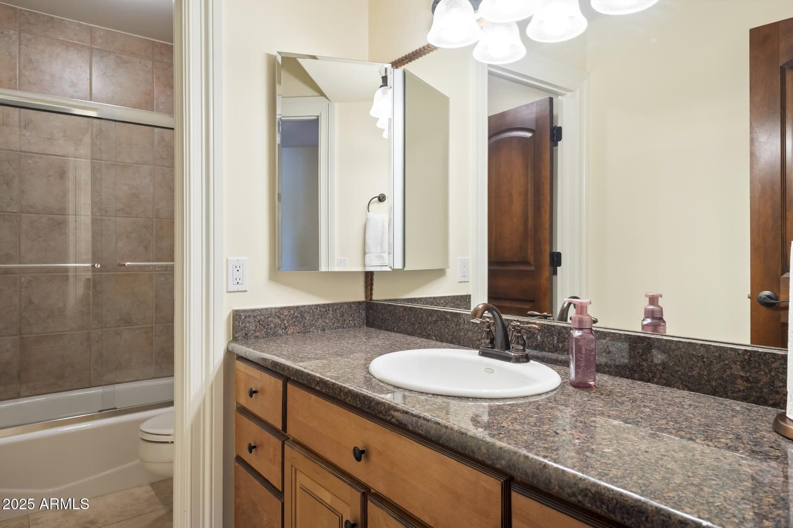 229 W VISTA Avenue, Phoenix, AZ 85021 — photo 35 of 112
