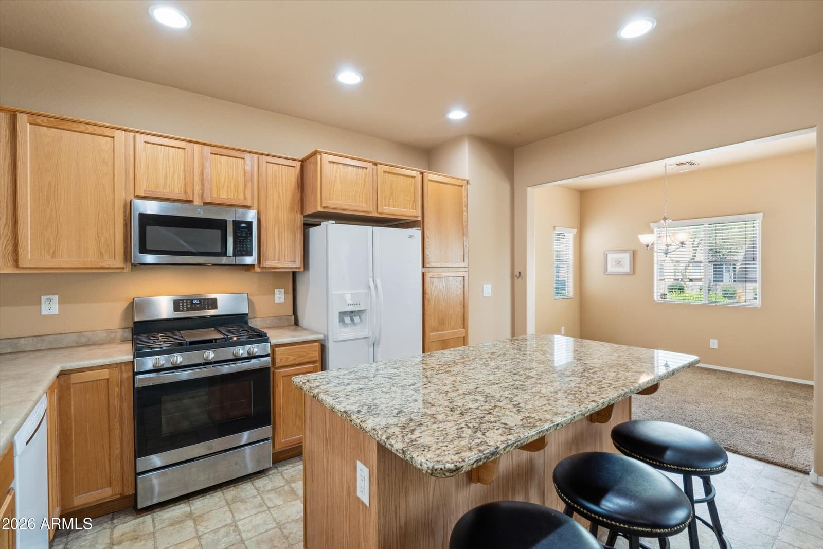 14131 W COUNTRY GABLES Drive, Surprise, AZ 85379 — photo 9 of 27