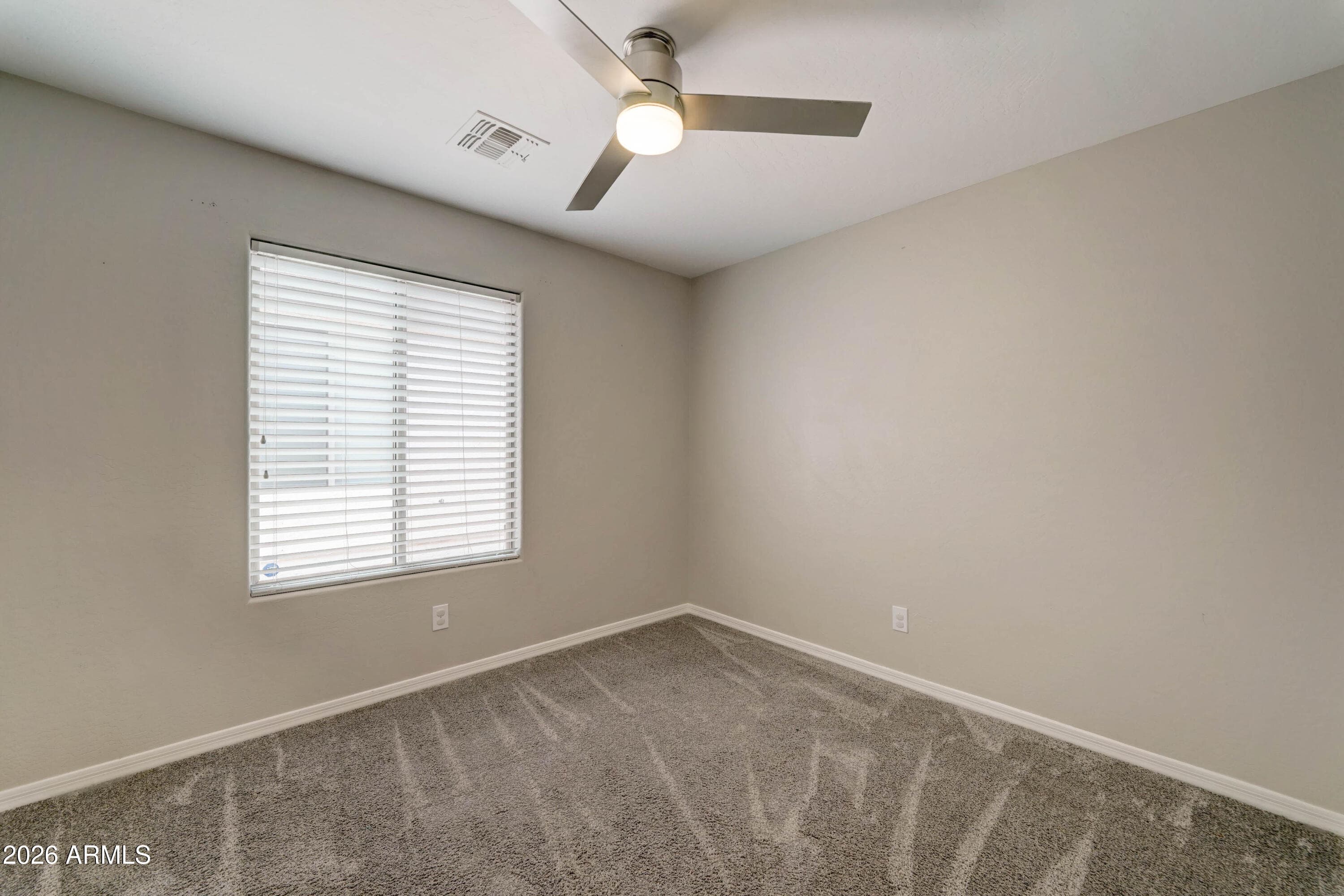 928 W DESERT HILLS Drive, San Tan Valley, AZ 85143 — photo 25 of 31