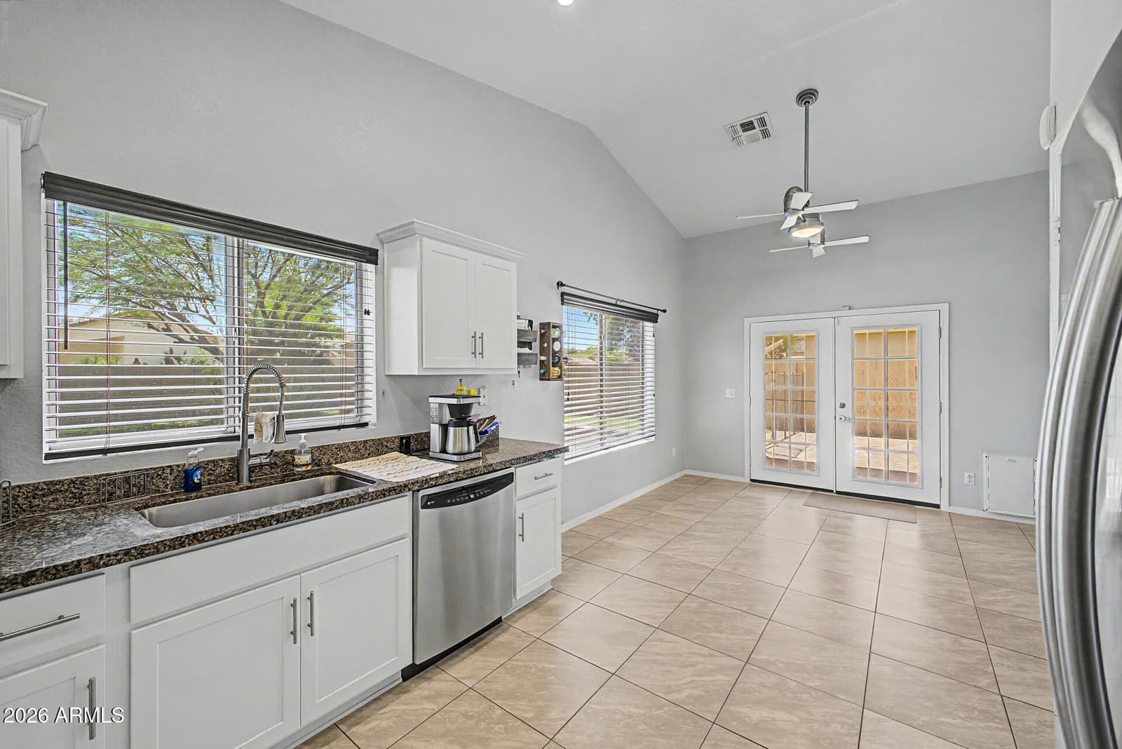 4049 W HACKAMORE Drive, Phoenix, AZ 85083 — photo 10 of 48