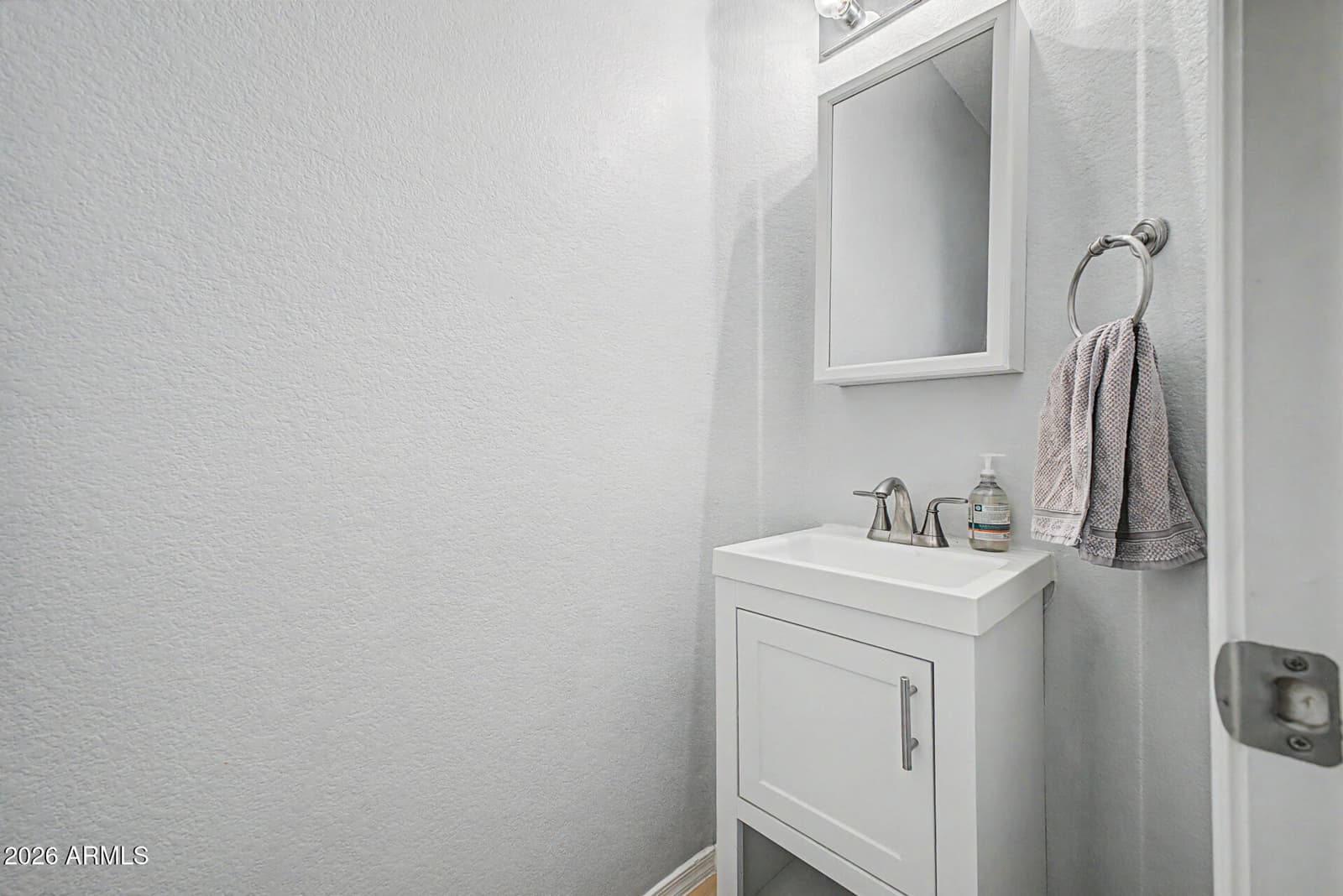 4049 W HACKAMORE Drive, Phoenix, AZ 85083 — photo 12 of 48