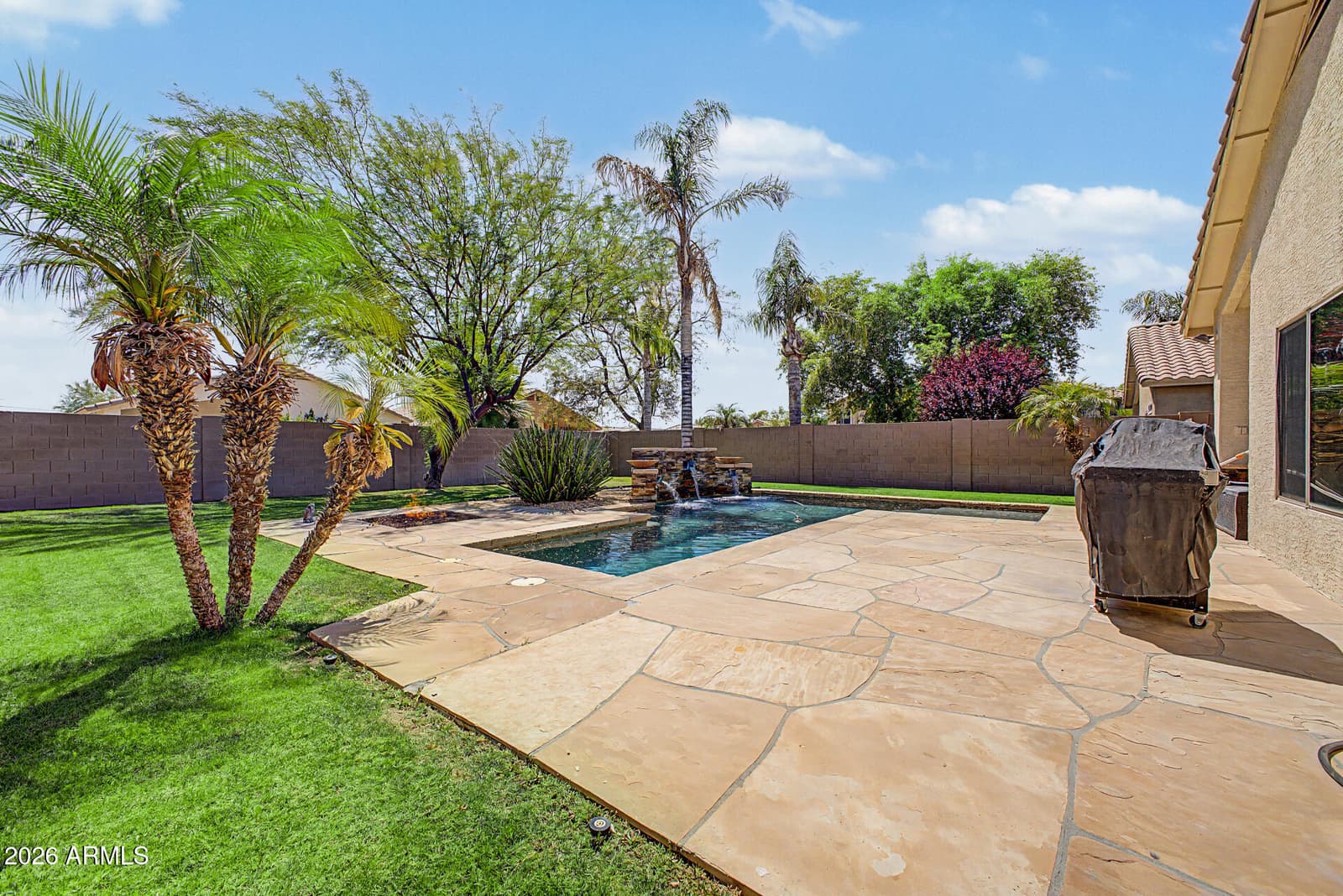 4049 W HACKAMORE Drive, Phoenix, AZ 85083 — photo 37 of 48