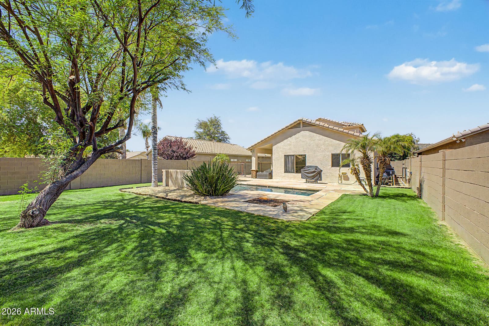 4049 W HACKAMORE Drive, Phoenix, AZ 85083 — photo 35 of 48