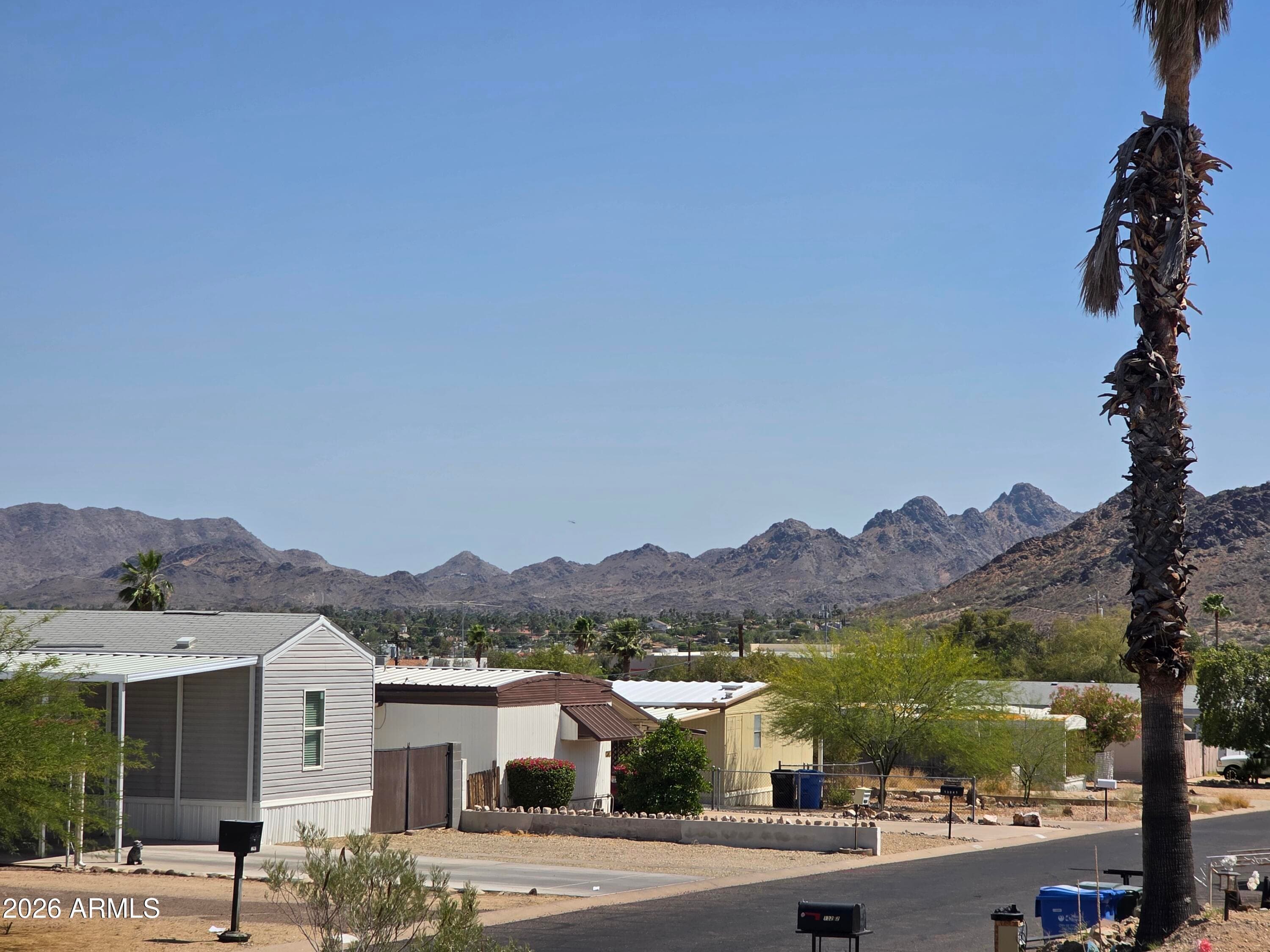 13206 N 19TH Place, Phoenix, AZ 85022 — photo 3 of 39