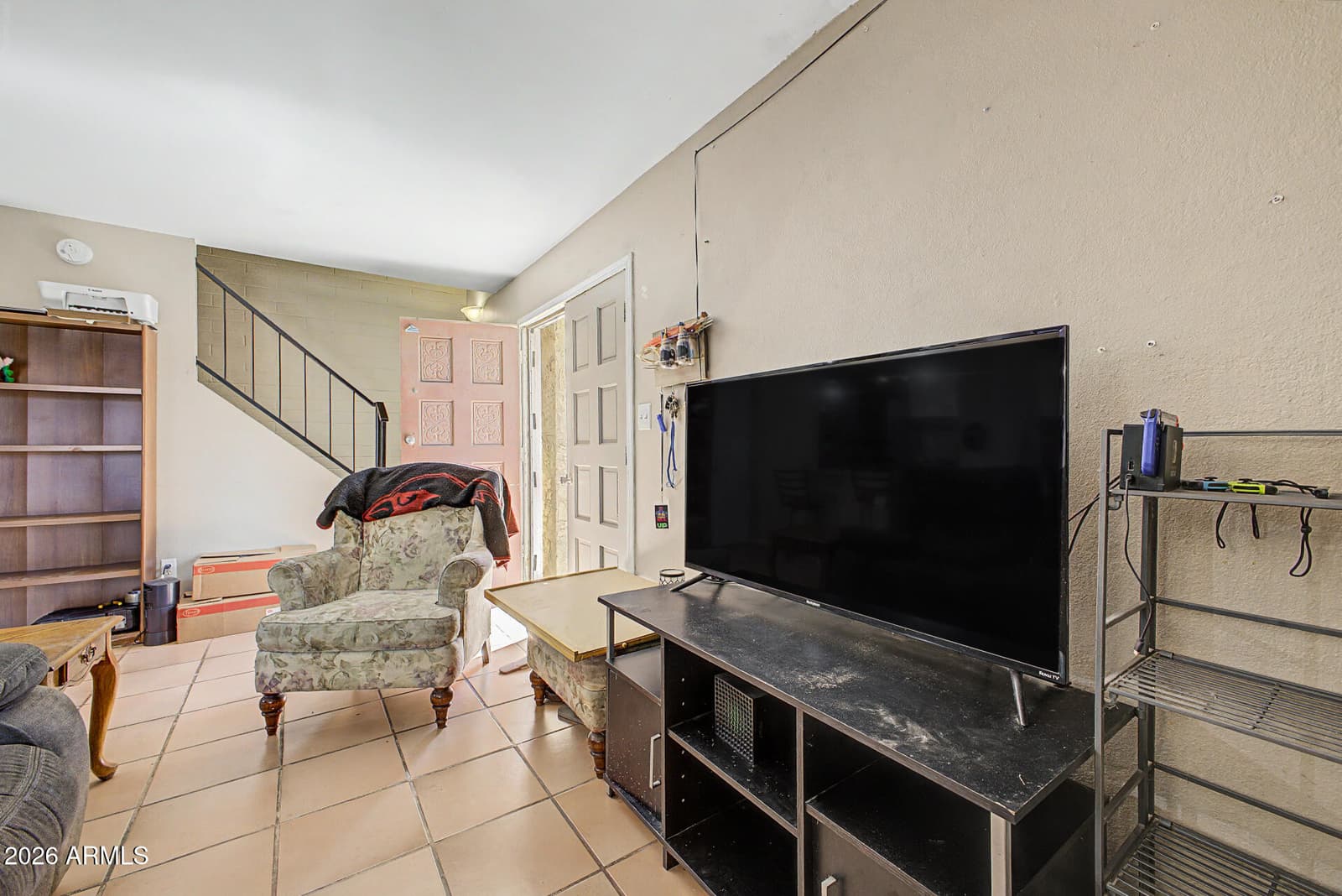 3404 W ECHO Lane, Phoenix, AZ 85051 — photo 6 of 30