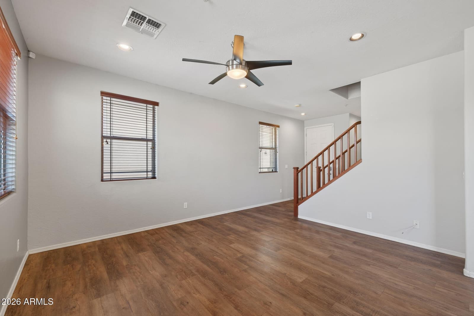 3064 E DUNBAR Drive, Phoenix, AZ 85042 — photo 10 of 38